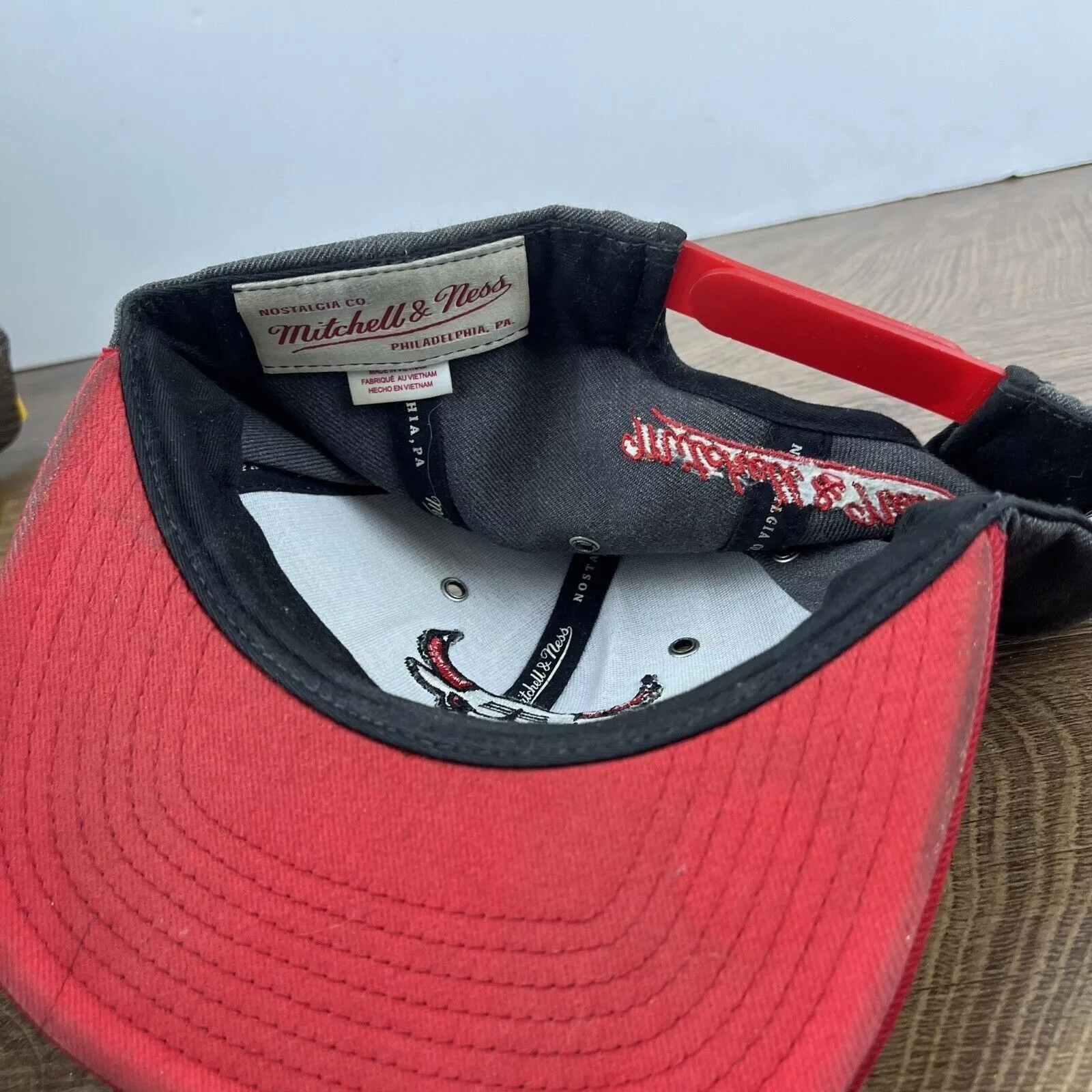 Mitchell & Ness Hats Chicago Bulls Snapback Hat Mitchell & Ness Gray Adjustable H