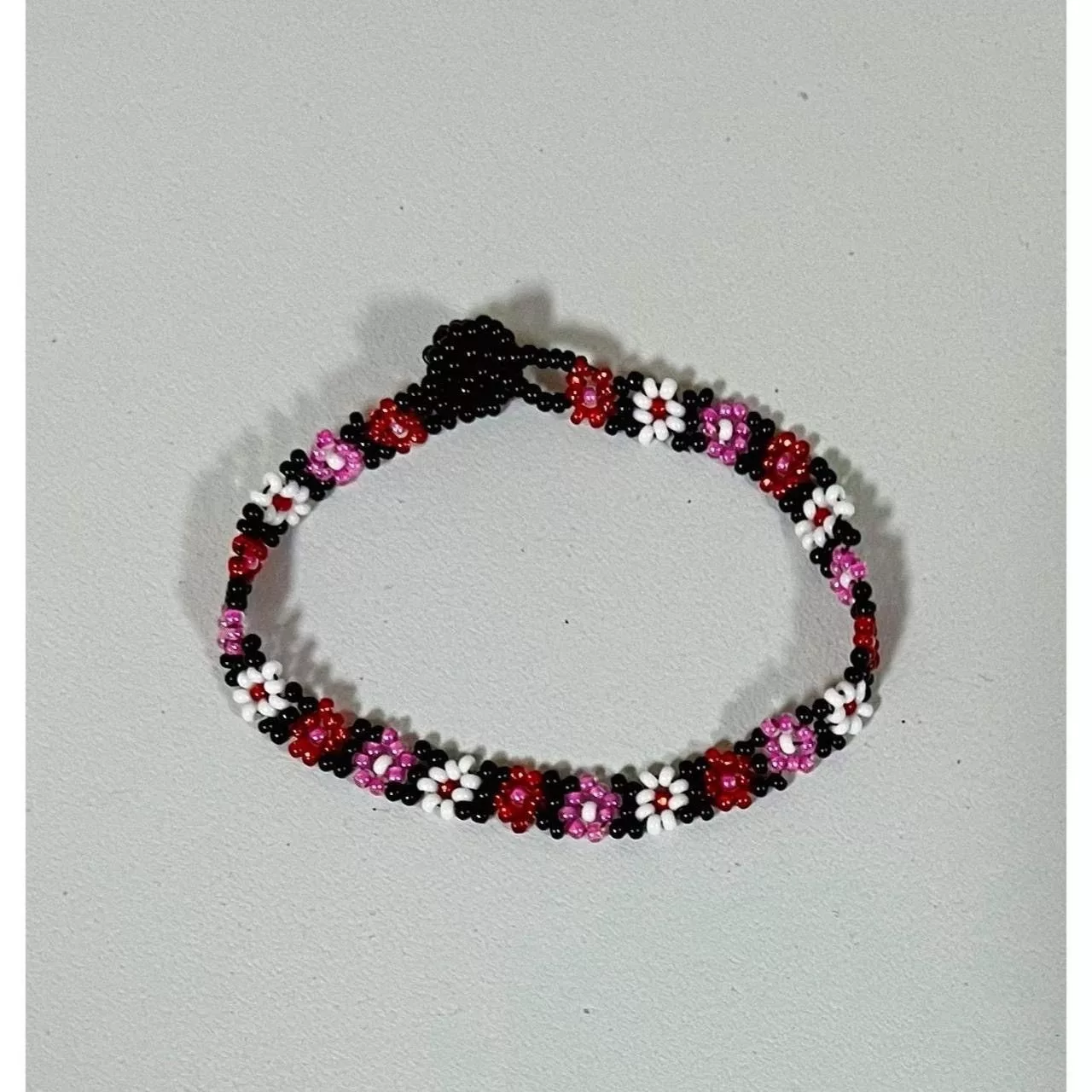 Handmade Bracelets Handmade × Jewelry × Vintage Black Pink Daisy Beaded Floral Handmade Bracelet Jewelry 🌸🌺