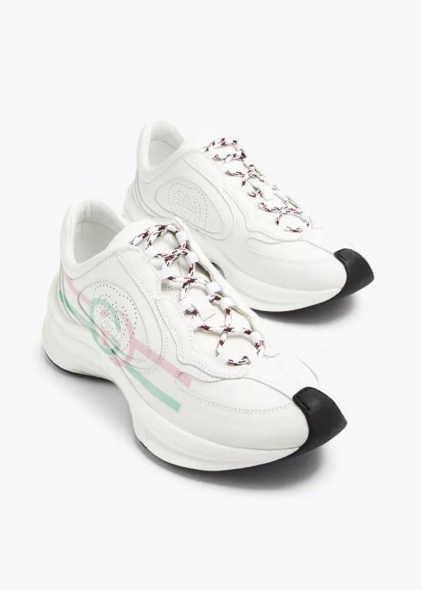 Gucci Miscellaneous Gucci Interlocking G Run Sneakers SIZE 39 White