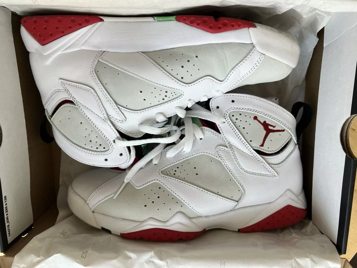 Nike Hi Top Sneakers Nike Hare Jordan White