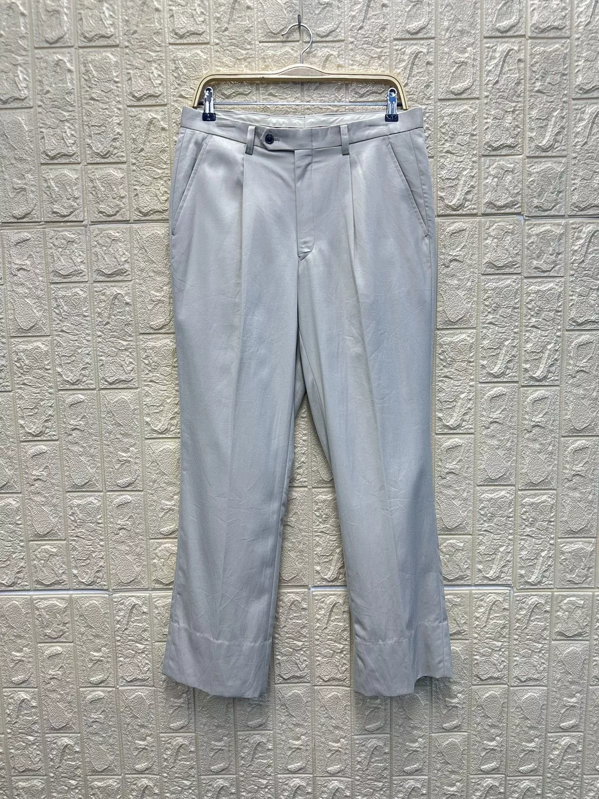 Burberry Casual Pants Burberry London Novacheck Trouser Pant Size 32 F30 White