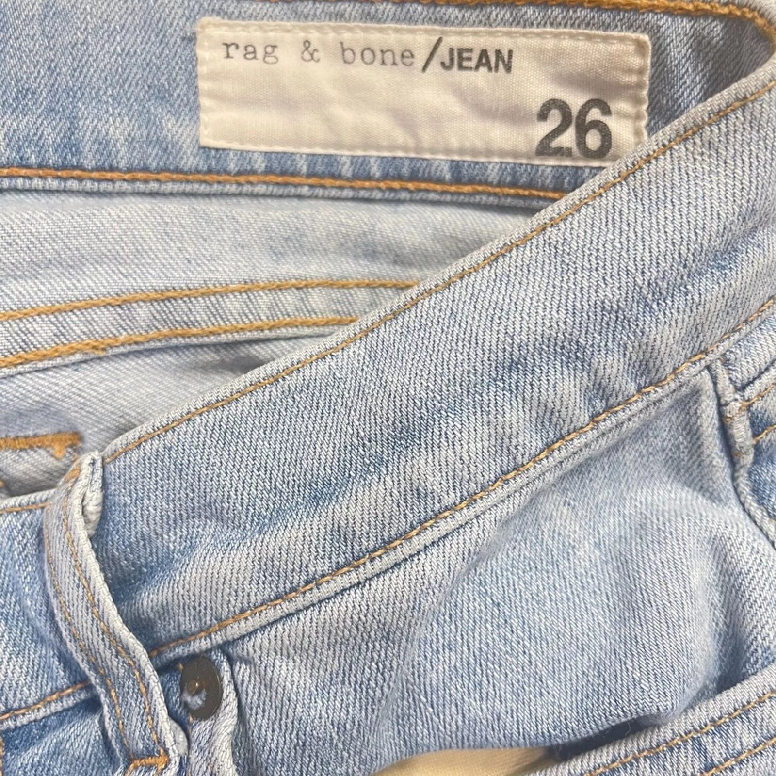 Rag & Bone Jeans RAG & BONE Light Wash Distressed Dre Capri Jeans Sz 26 Blue