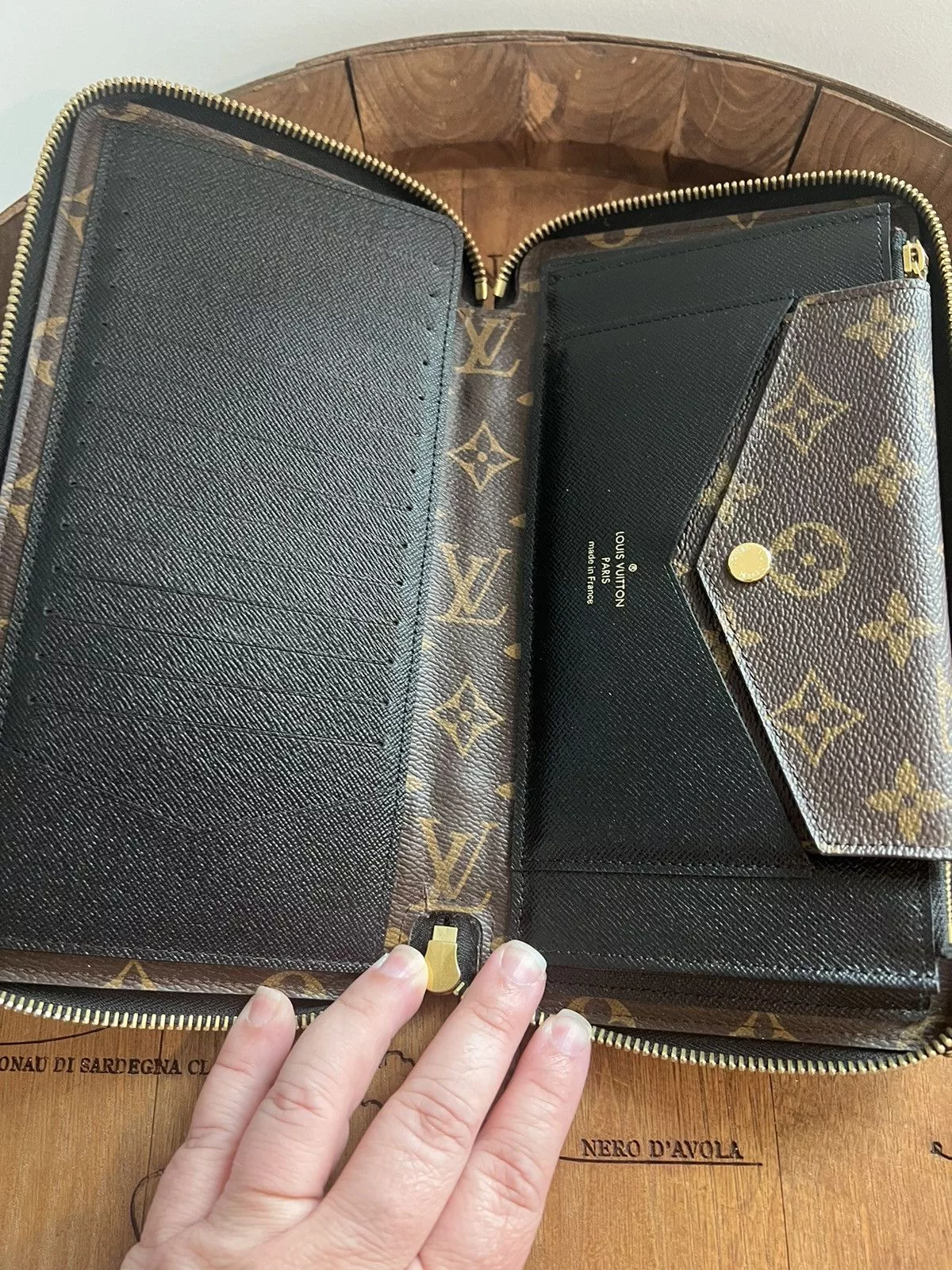 Louis Vuitton Wallets Louis Vuitton Daily Organizer Wallet Brown