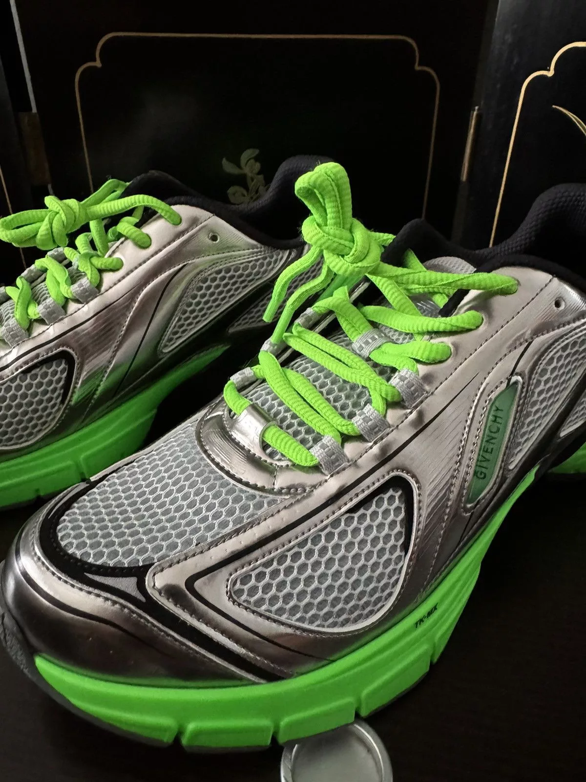 Givenchy Low Top Sneakers Givenchy TK-MX Silver/Green Runner Sneaker