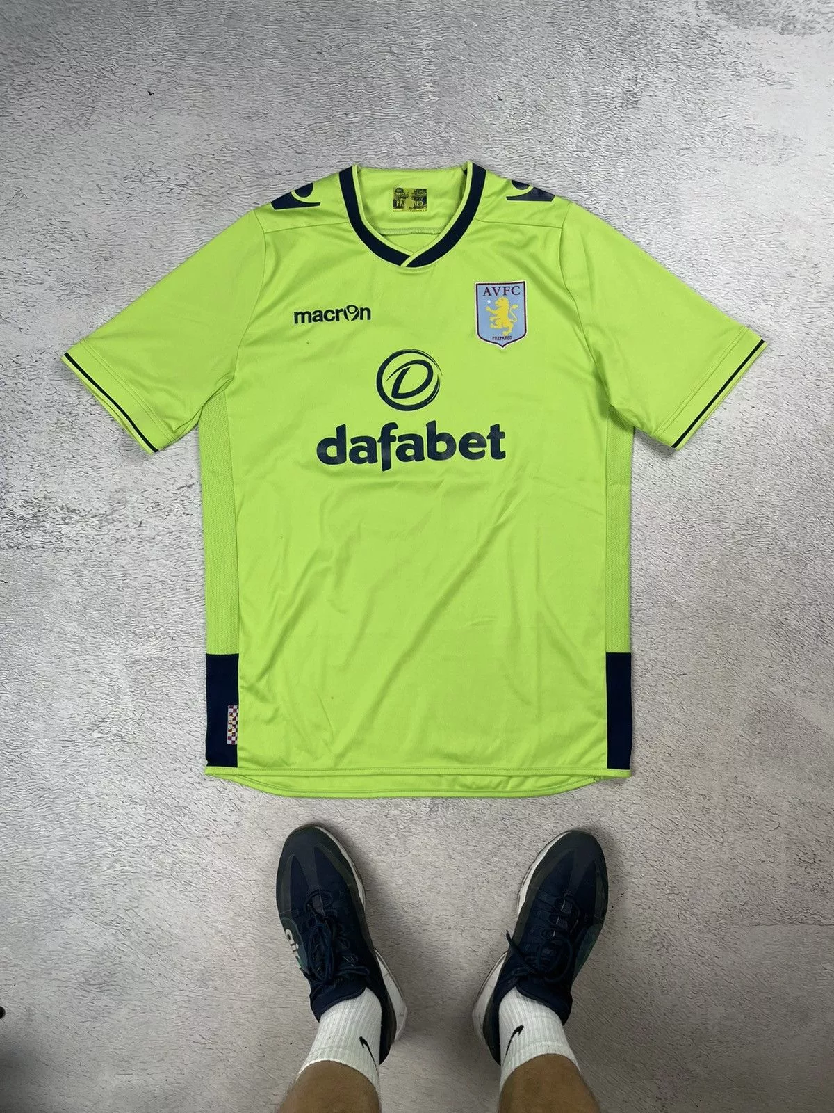 Macron Jerseys Macron × Vintage Vintage Aston Villa 2013/14 Macron Jersey Blokcore XL size Green