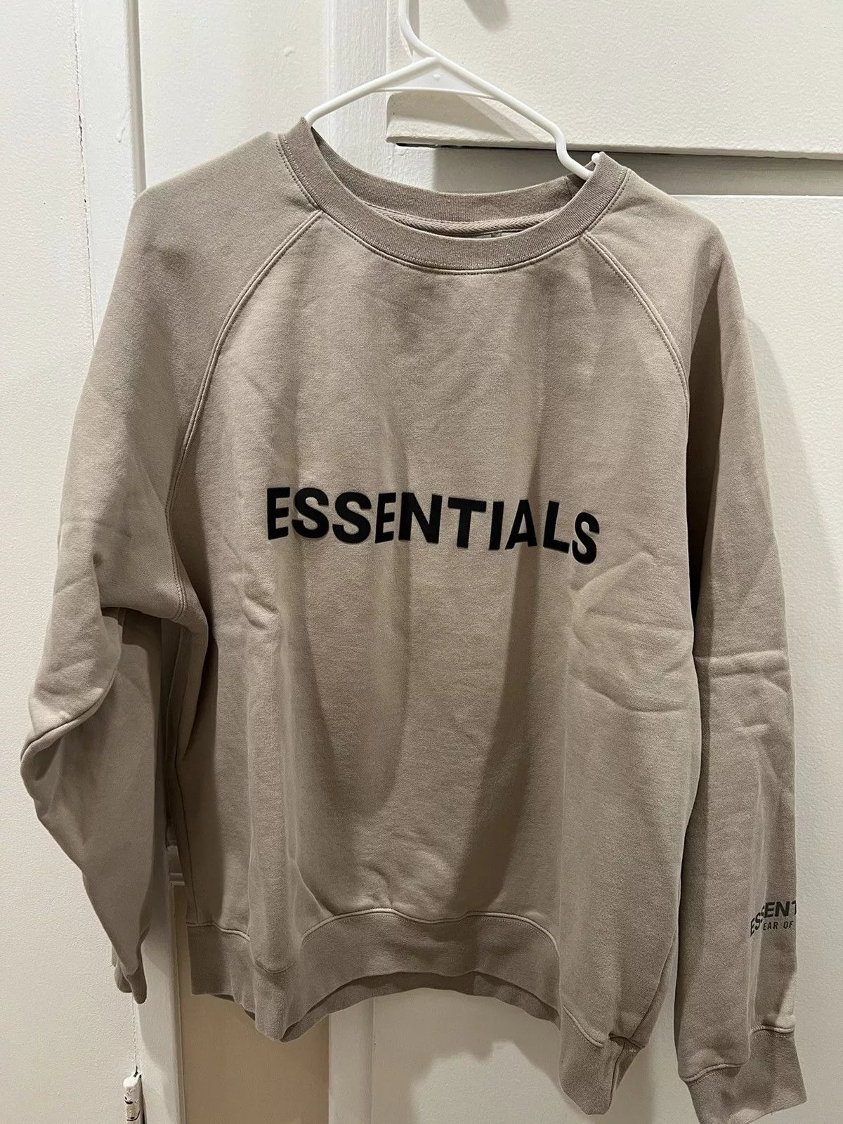 Essentials Sweatshirts Hoodies Essentials × Fear of God Essentials Crewneck Brown Streetwear