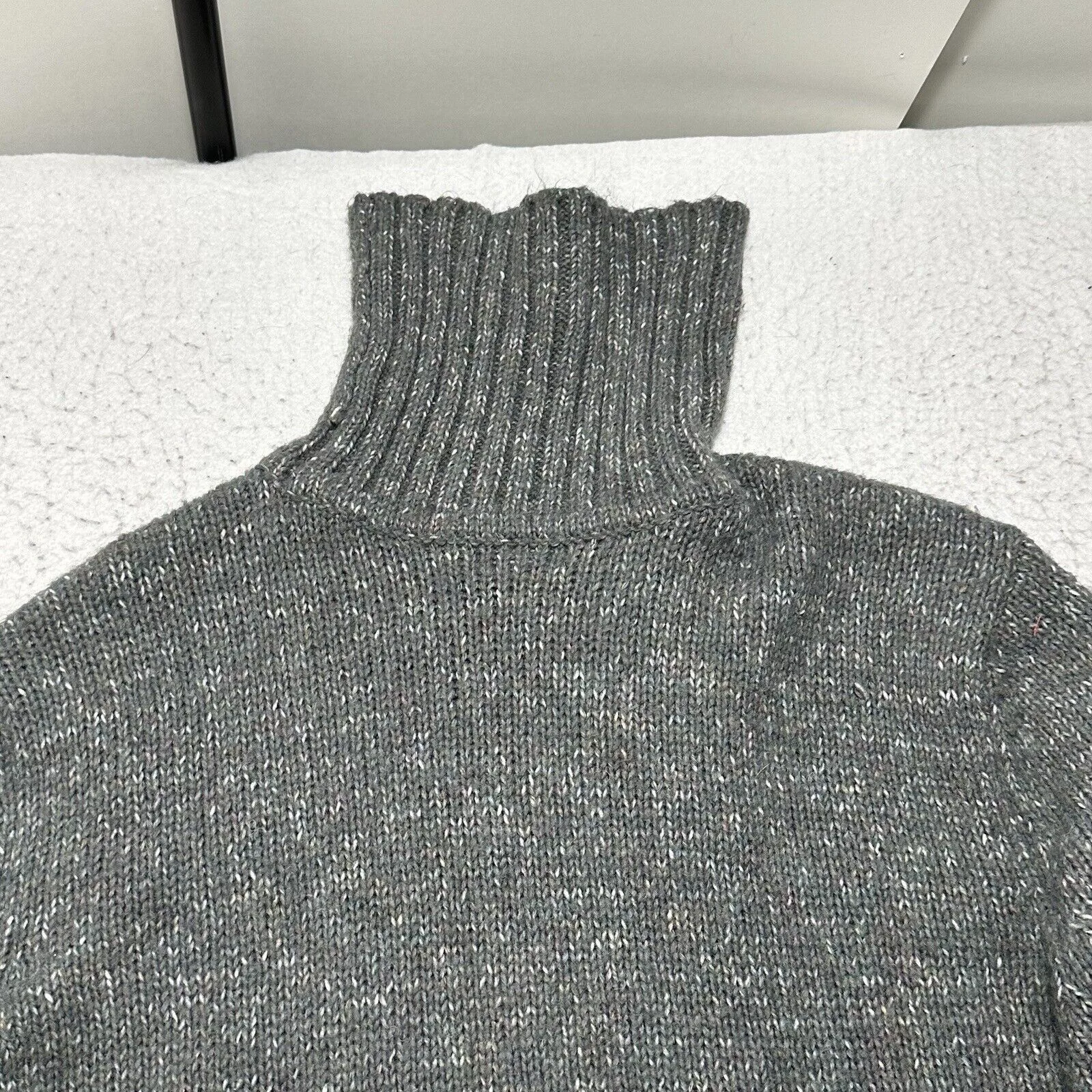 Other Sweaters Other New York & Company Large Wool Gray Turtleneck Sweater