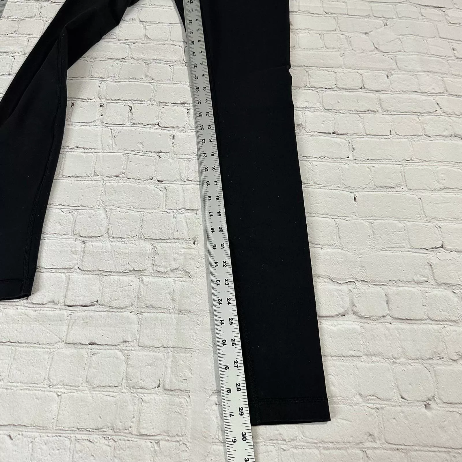 Black full length Lululemon Leggings