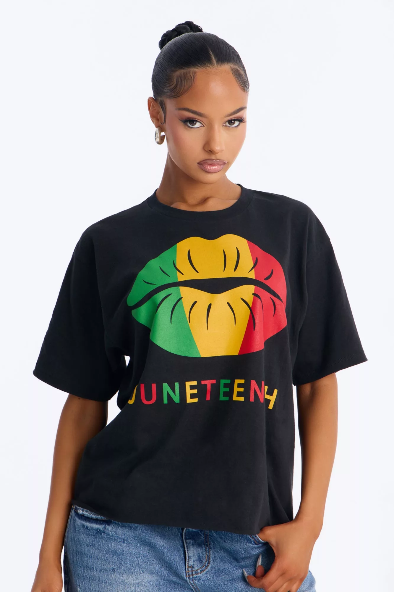 Juneteenth Lips Oversized Tee - Black