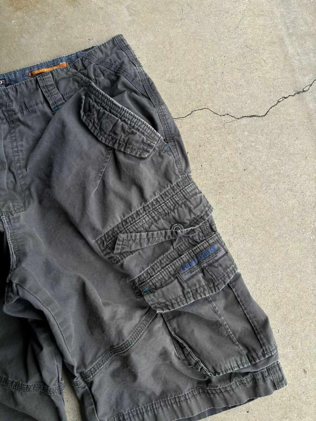 Point Zero Shorts Point Zero × Vintage Crazy Vintage Point Zero Grey Cargo Shorts Cargo Shorts Black Streetwear