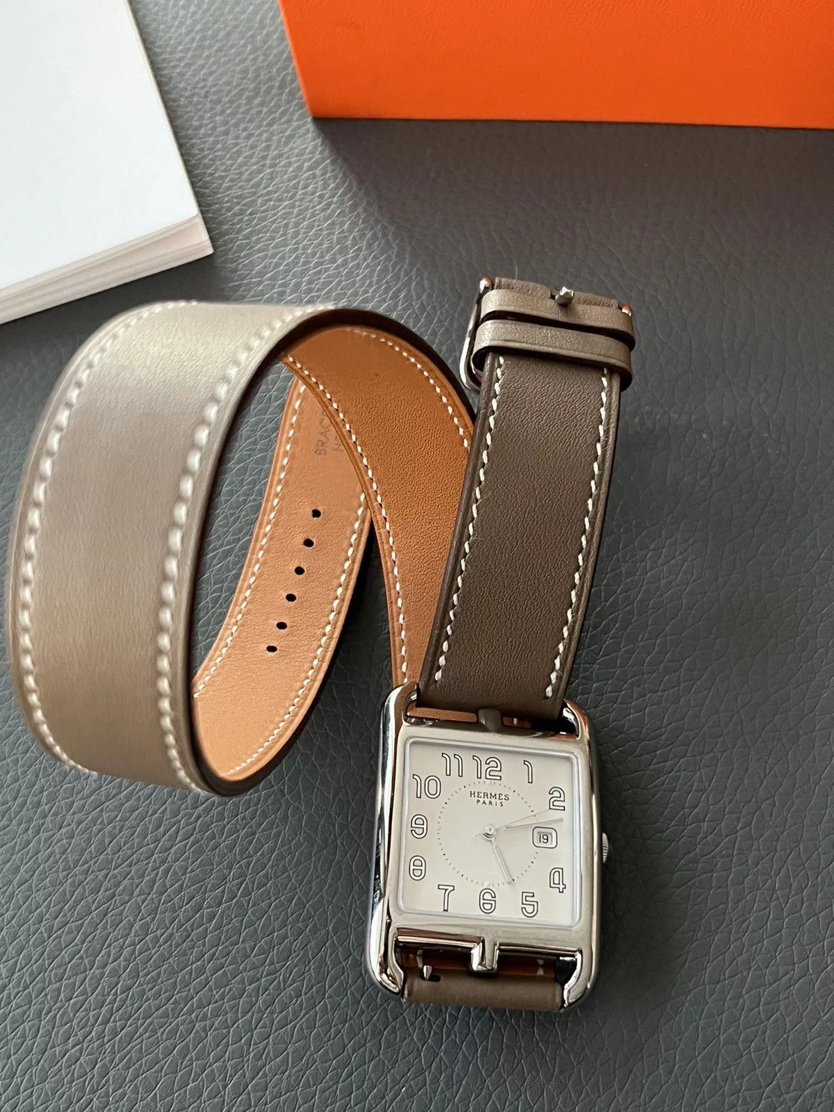 Hermes Watches Brand New Giftable Hermes Classic Cape Cod Large Model Gray