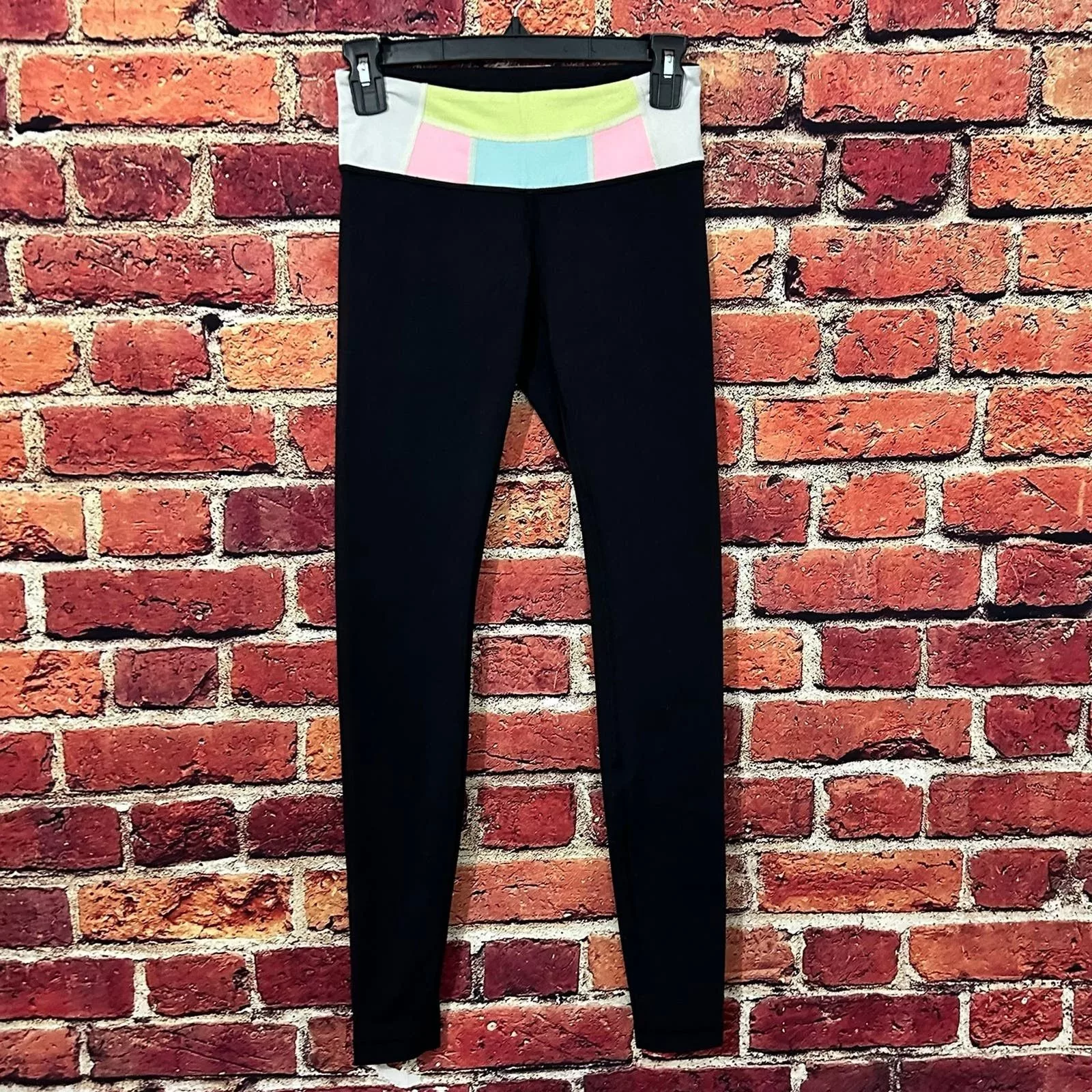 Black full length Lululemon Leggings