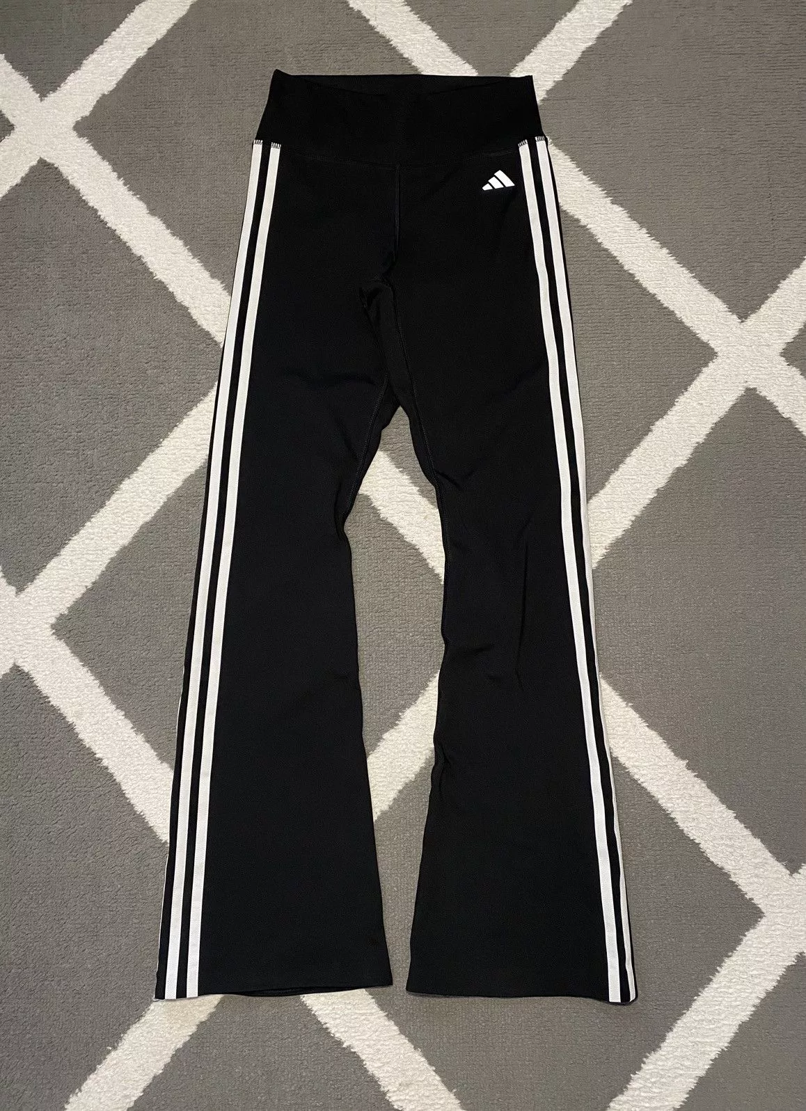 Adidas Leggings Adidas Training Essentials Flared women’s pants Black Streetwear