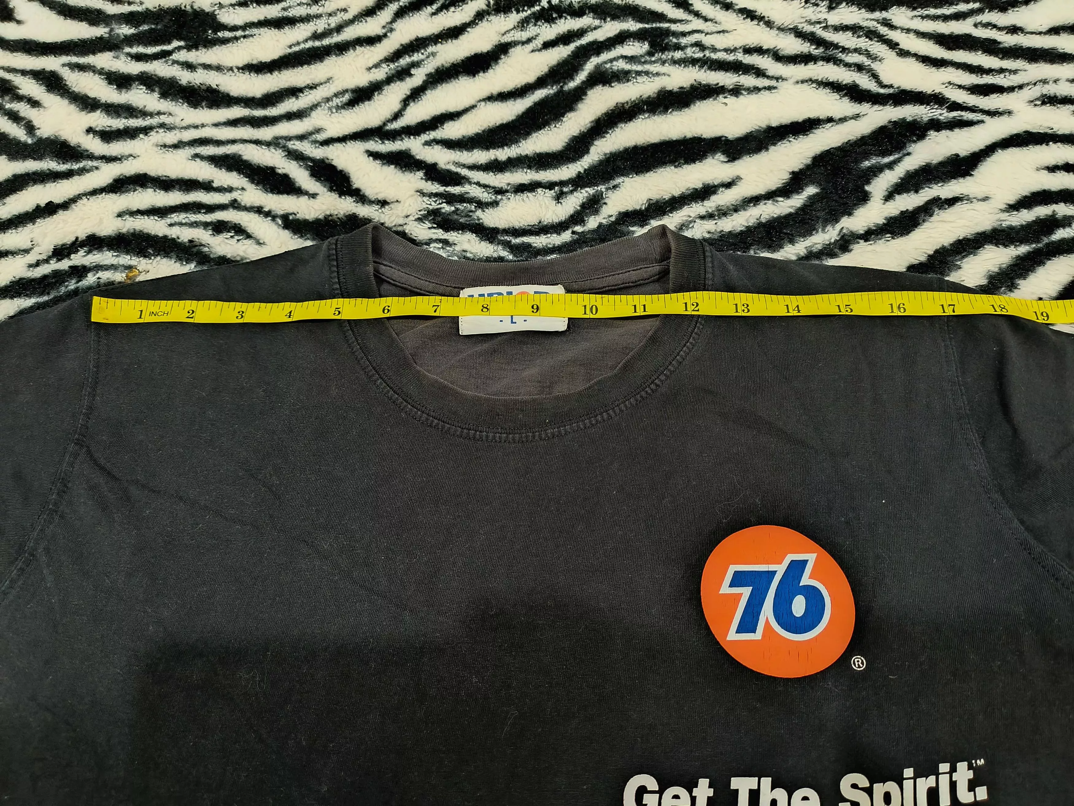 Vintage Short Sleeve T Shirts Vintage Distressed Union 76 Thrashed tee Black