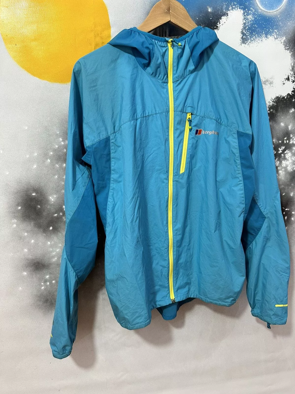 Berghaus Light Jackets Berghaus windstopper jacket Multi Gorpcore