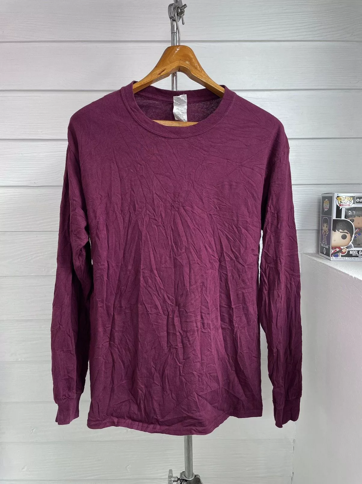 Gildan Long Sleeve T Shirts GILDAN BLANK MAROON LONG SLEEVE T-SHIRT Red Vintage