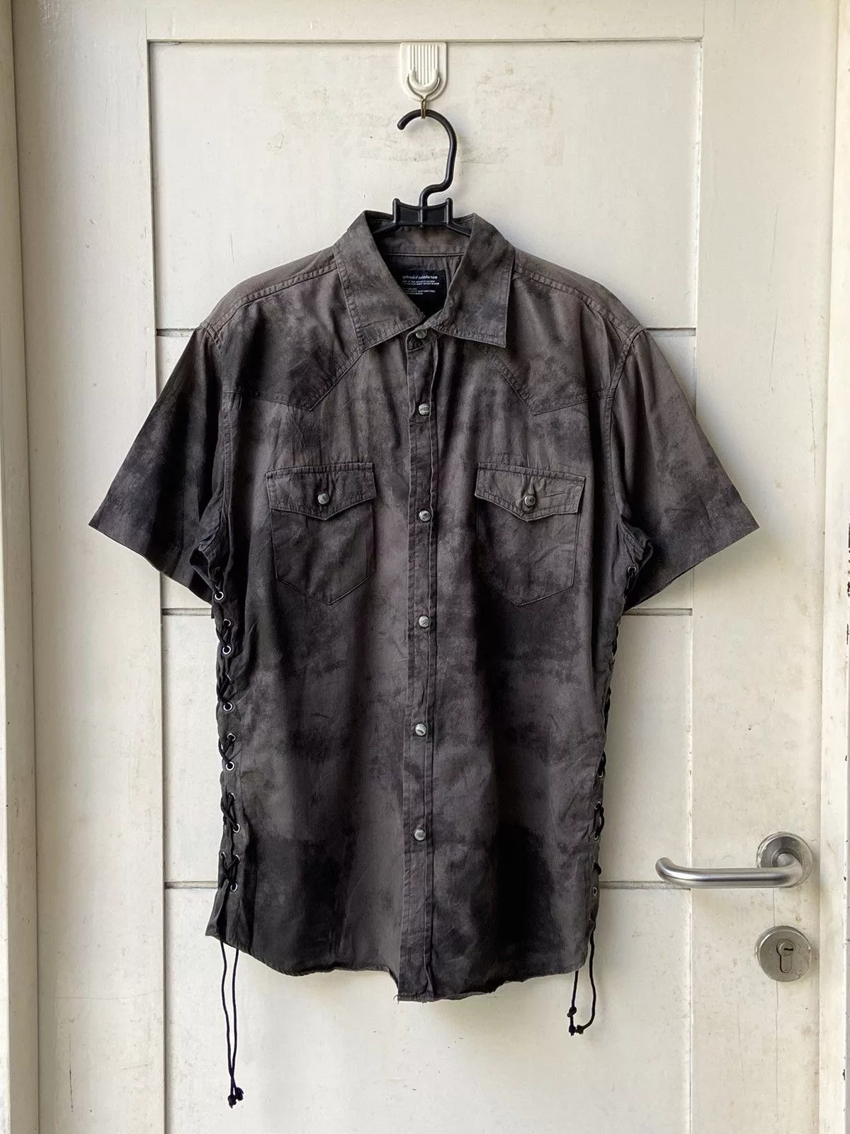 Designer Shirts Button Ups Designer × Japanese Brand × Seditionaries SPLENDID SATISFACTION Tie Dye Patterned Laces Shirt Black