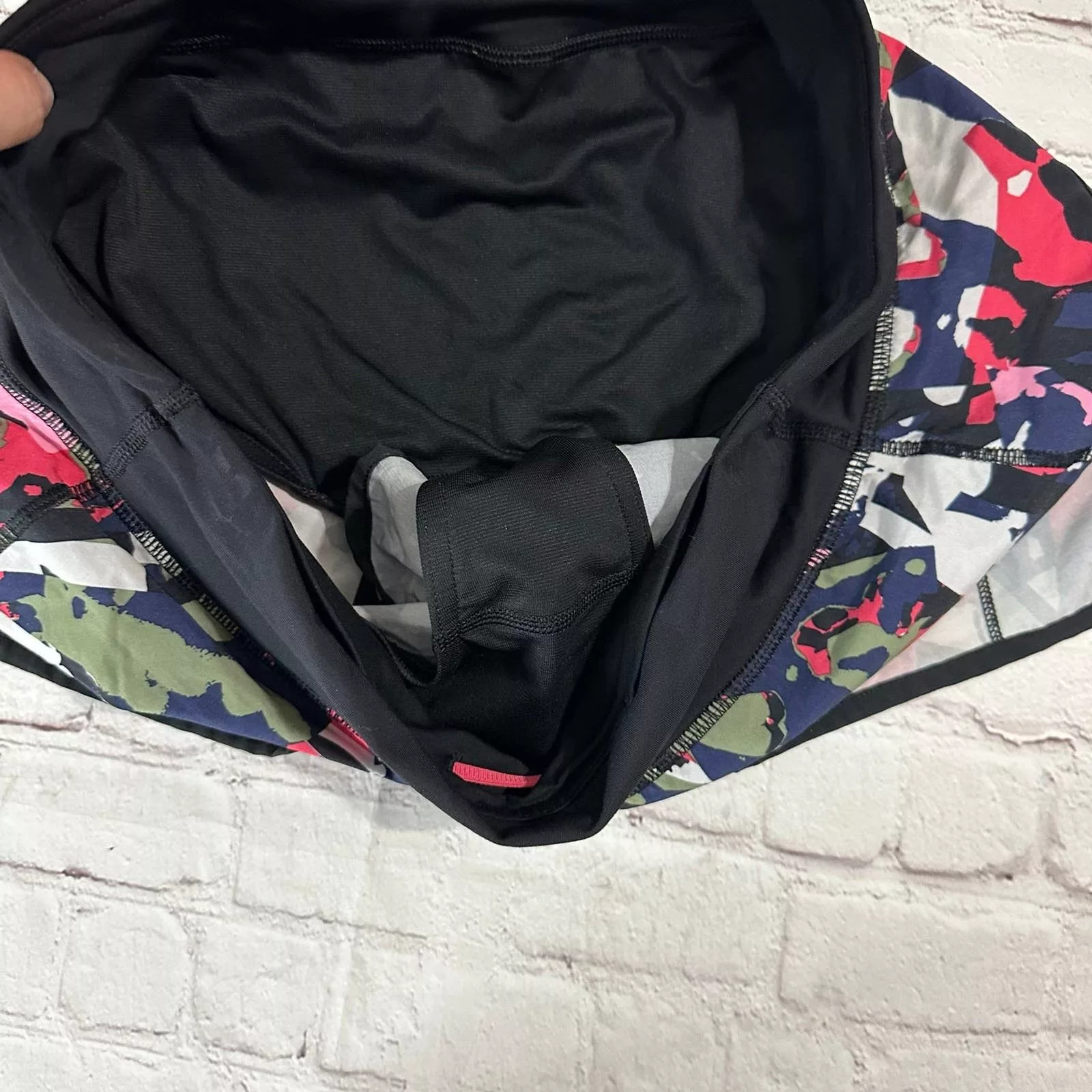 lululemon shorts size 6 Gray