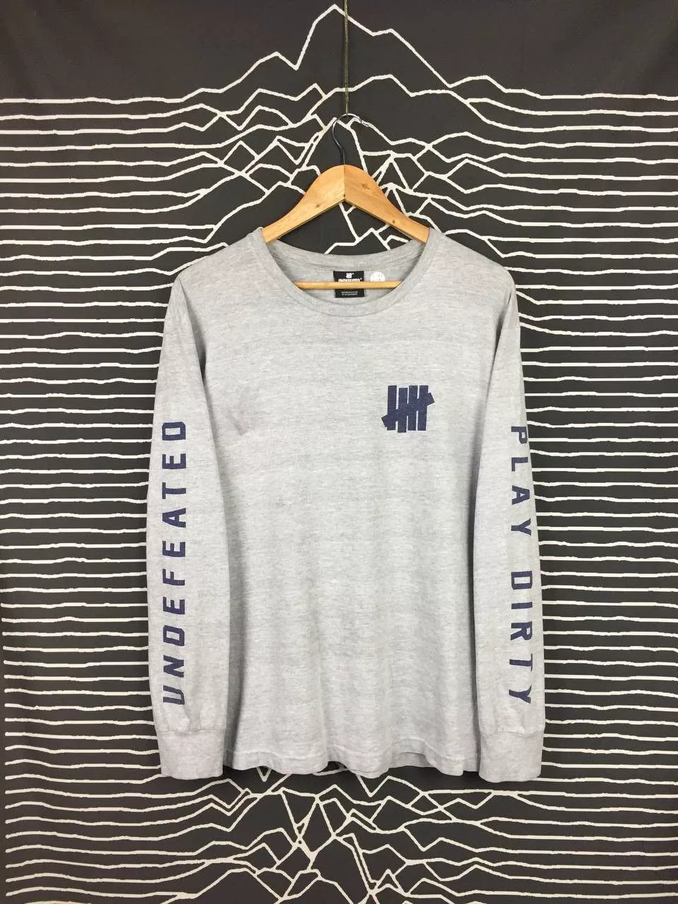 Undefeated Long Sleeve T Shirts Undefeated × Vintage Undefeated Play Dirty Longsleeve Streetwear Tee Gray