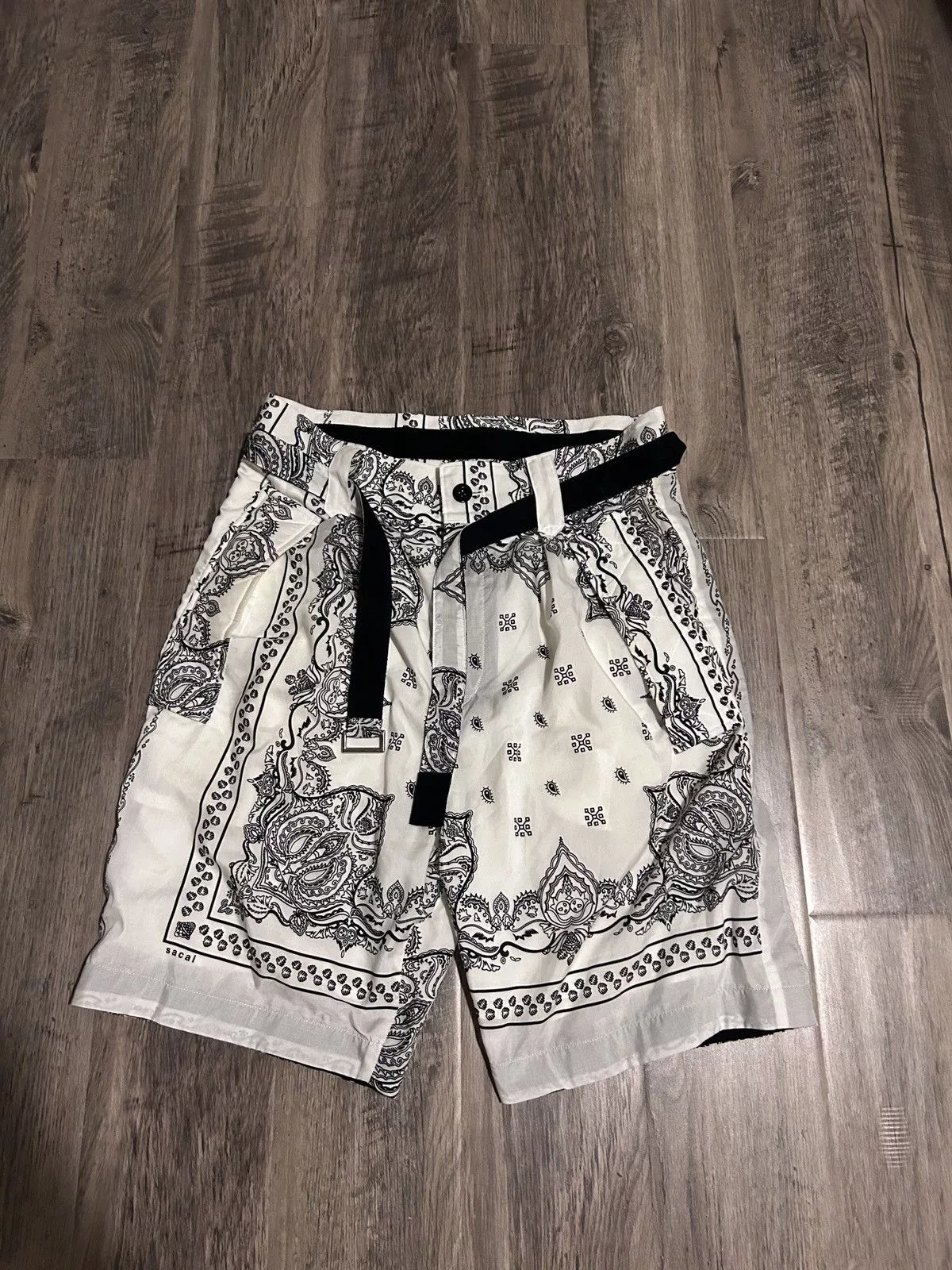 Sacai Shorts Brand New size 2 White