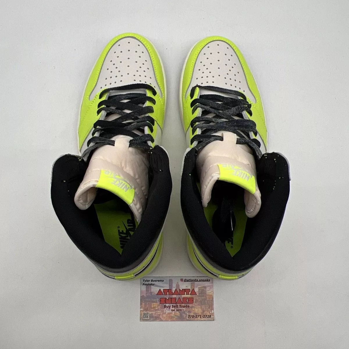 Nike Hi Top Sneakers Nike Air Jordan 1 High Visionaire White