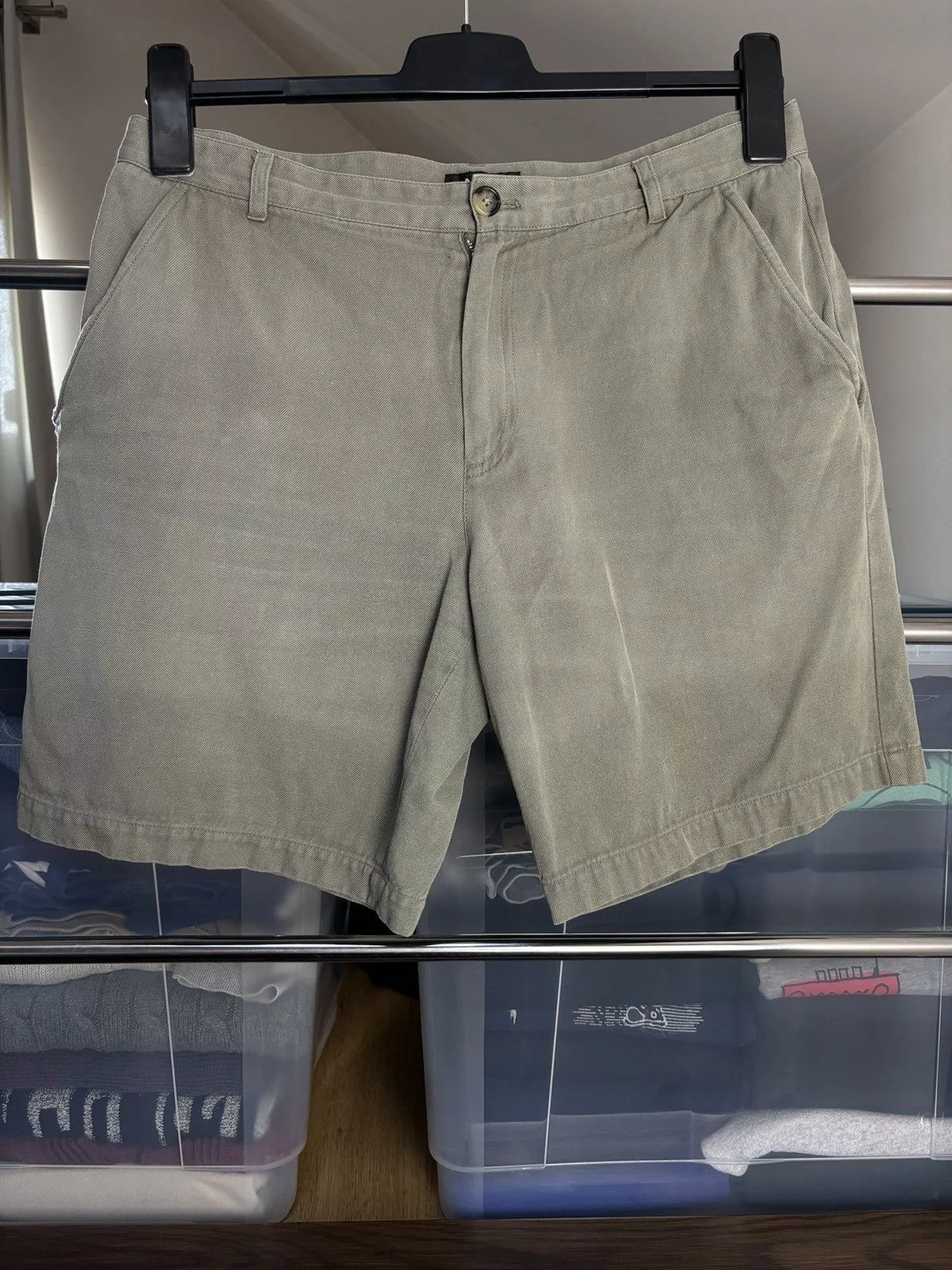 A.P.C. Shorts Green