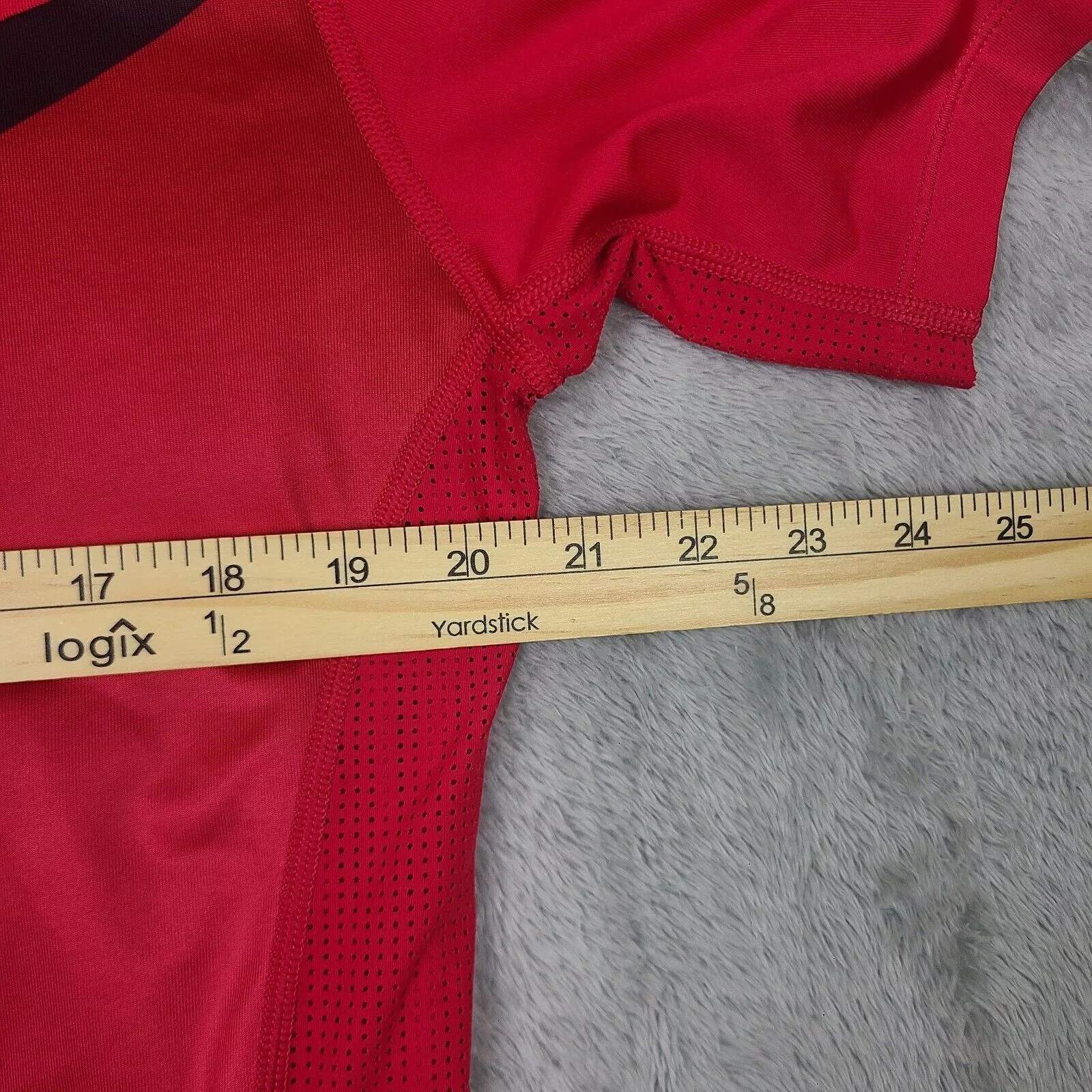 Nike Polos Nike Tiger Woods Collection Men's Red Snap Button Performanc
