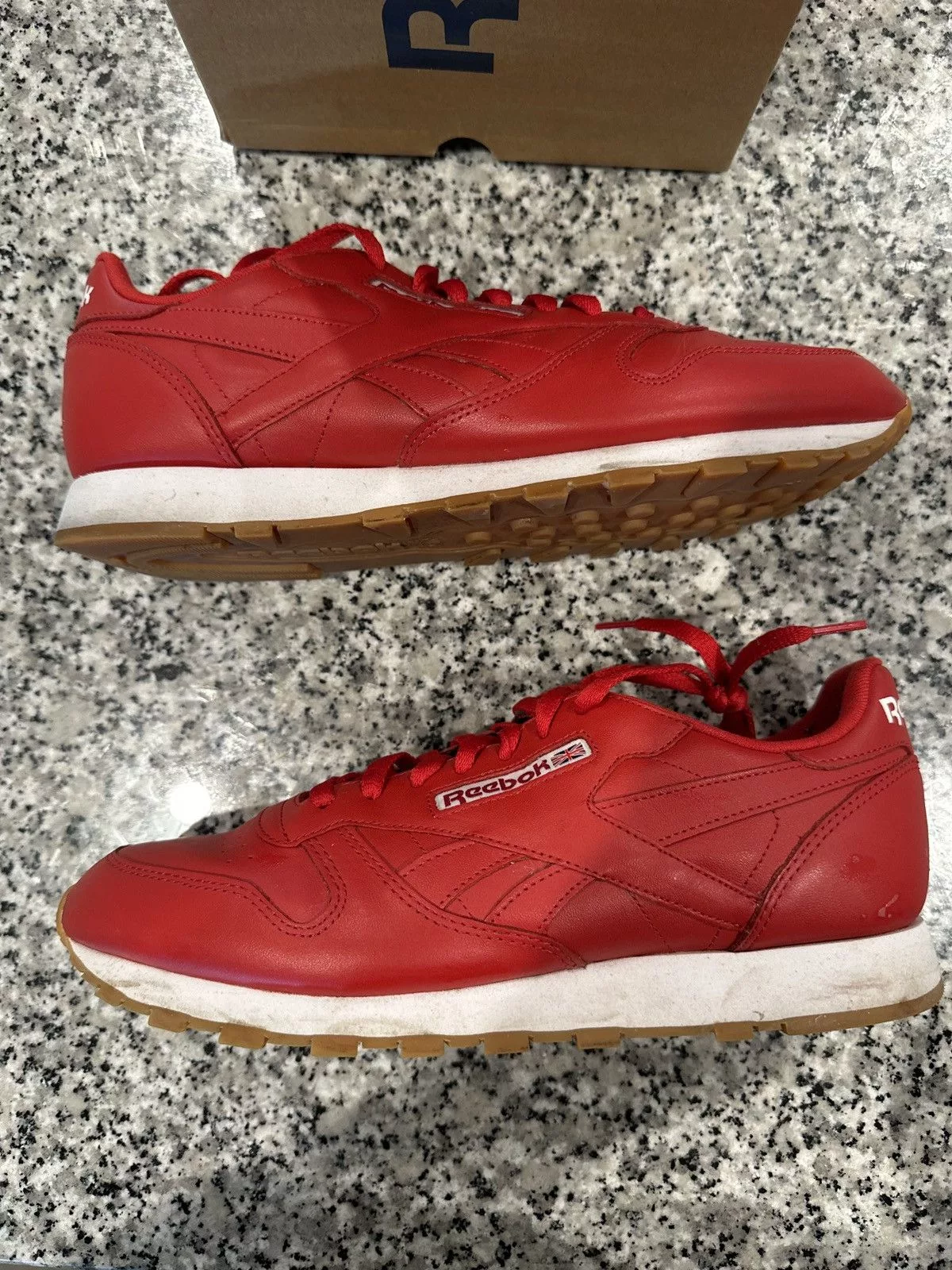 Reebok Low Top Sneakers Reebok Classic Leather Gum Red