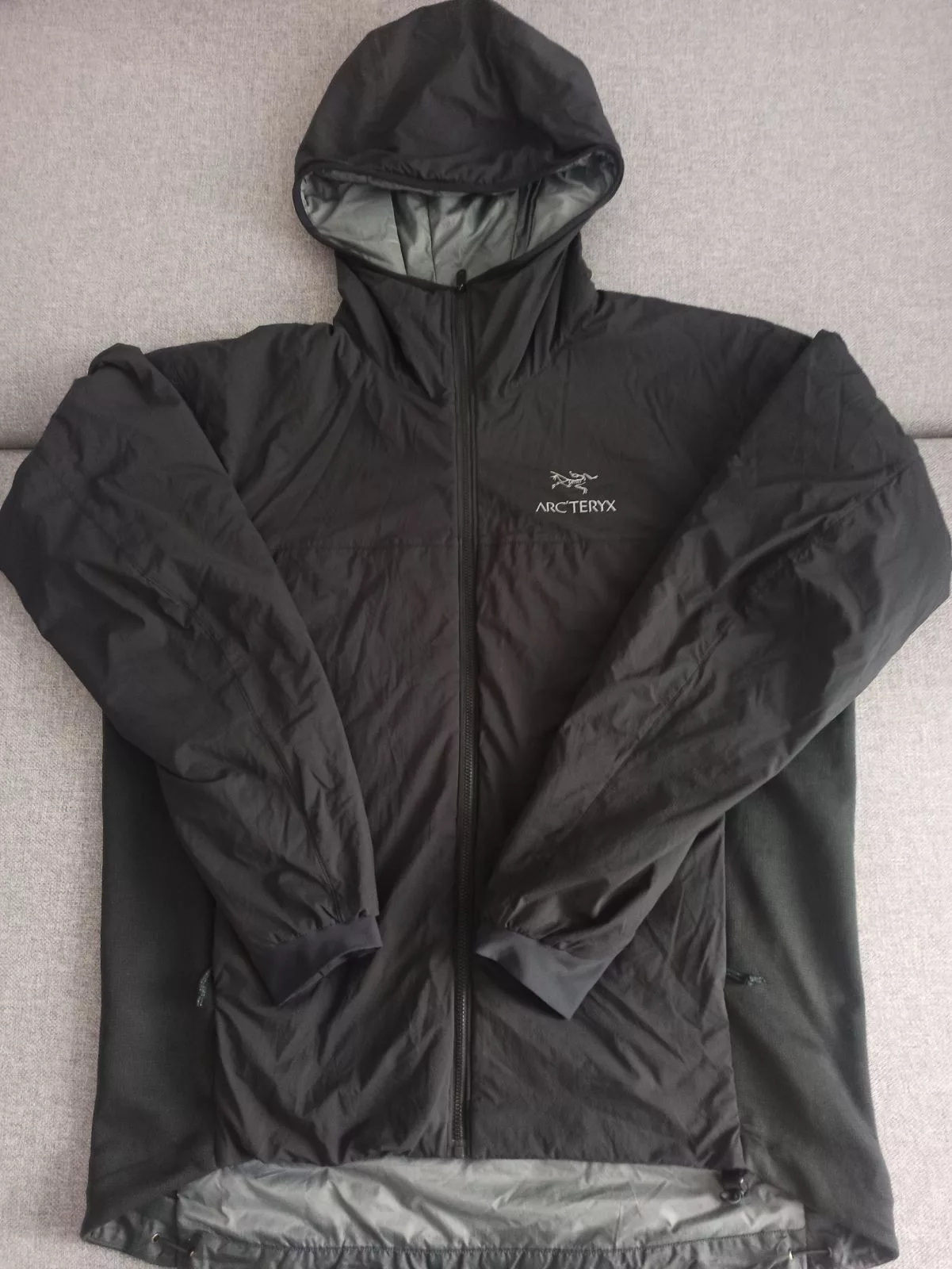 Arc'teryx Light Jackets Arc'teryx arcteryx mens jacket CA#34438 size L Black