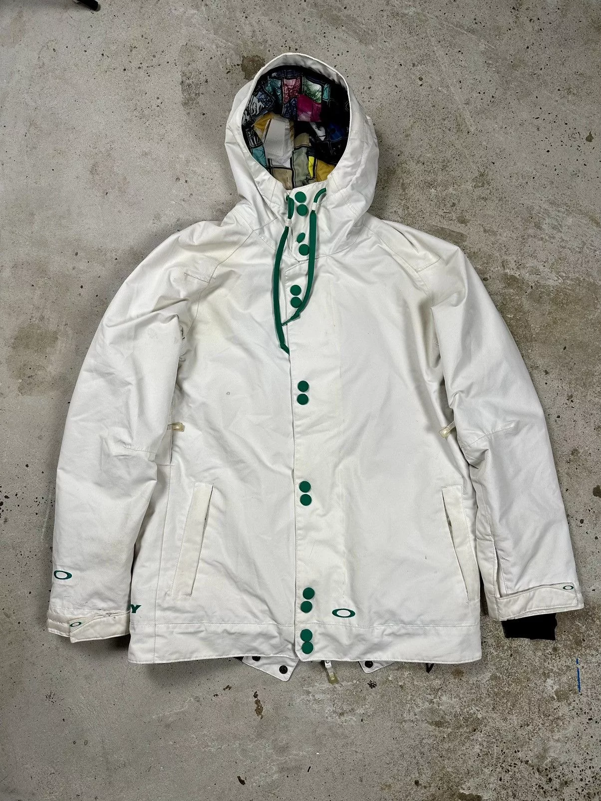 Oakley Light Jackets Oakley × Vintage Vintage Y2K Oakley Ski Snowboard Loose Fit Jacket Multi Logo White Streetwear