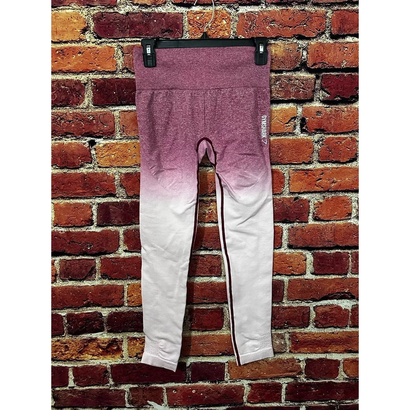 Gymshark Leggings size small Pink