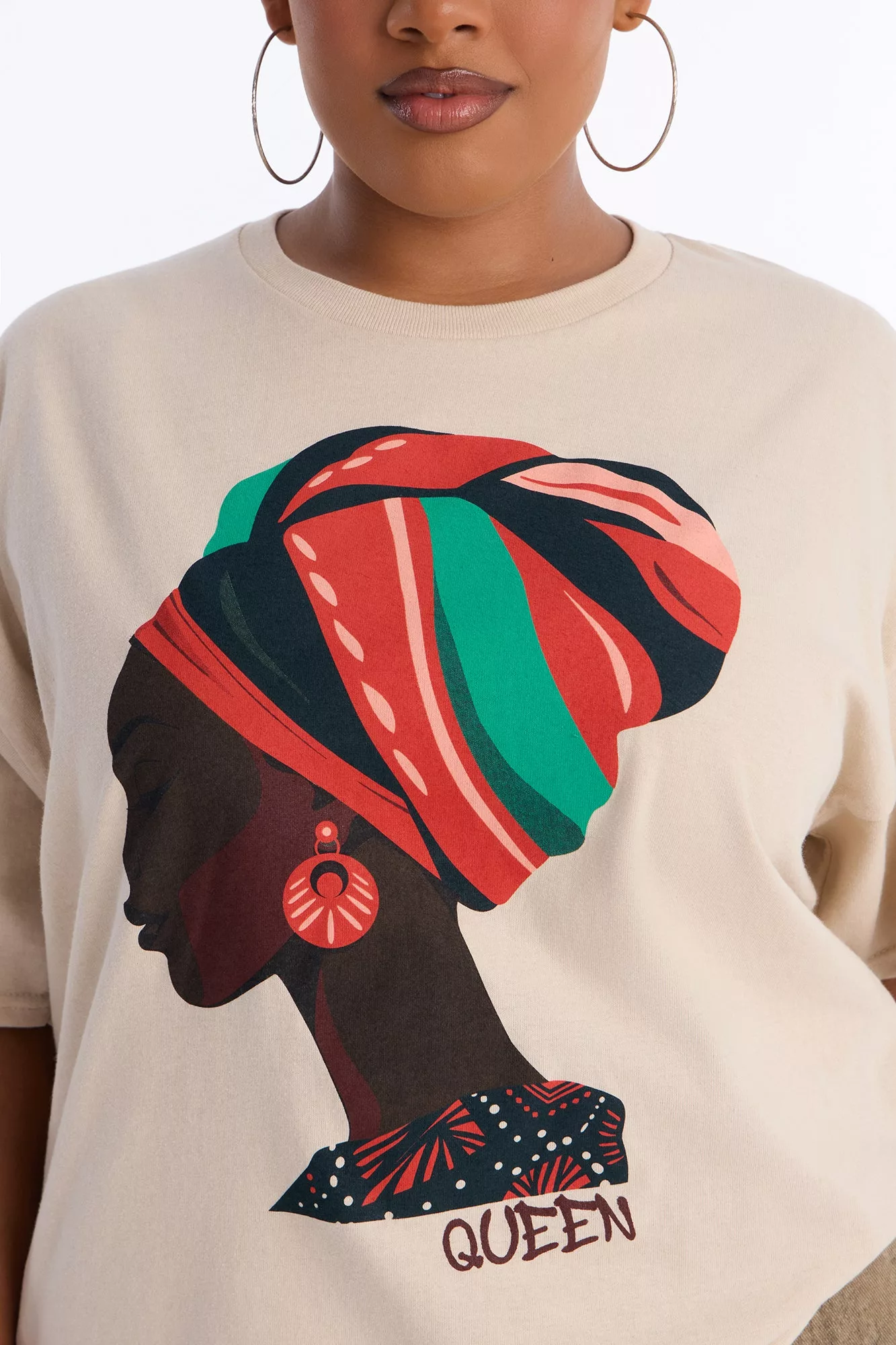 Powerful Queen Oversized Tee - Sand