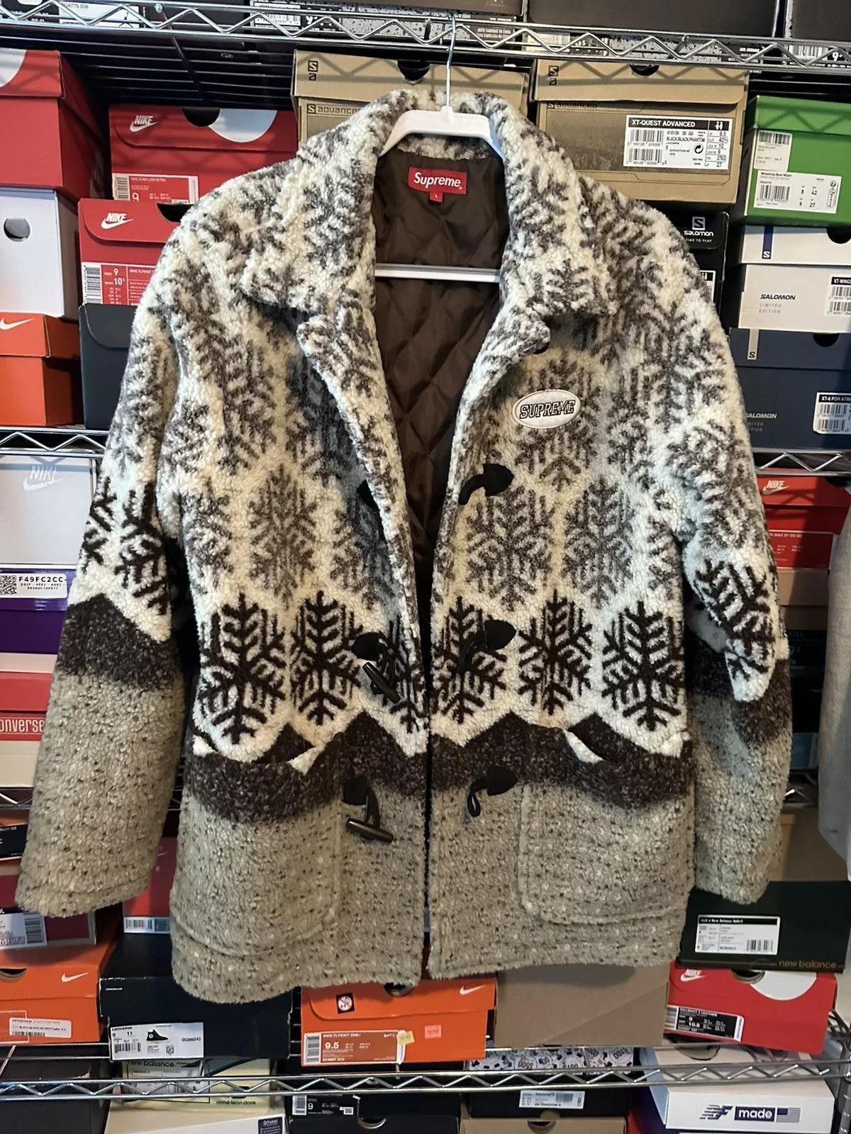 Supreme Heavy Coats Supreme Snowflake Toggle Fleece Jacket Size L Brown