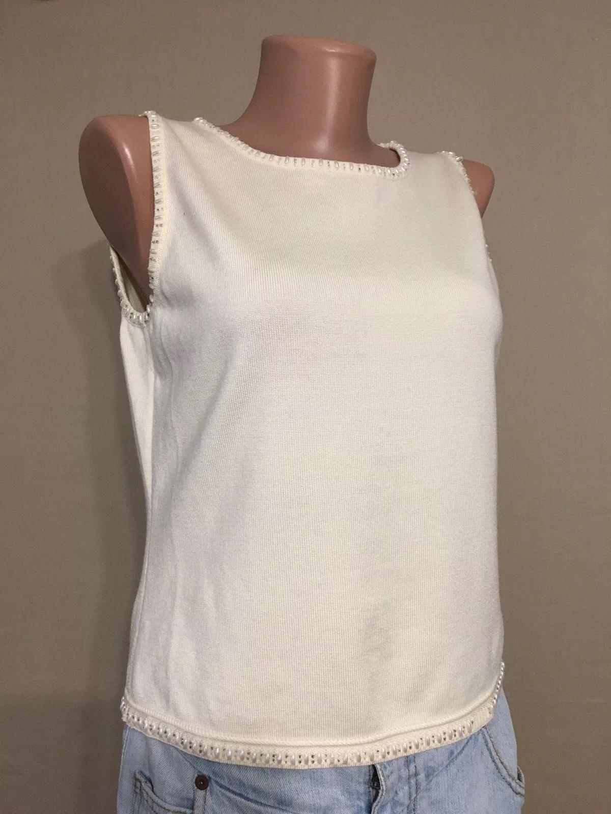 Escada Tank Tops ESCADA Beige Pure Wool Sleeveless Knit Top Size EU 38 Luxury