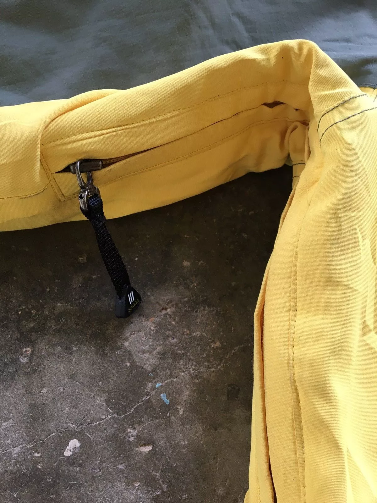 Adidas Light Jackets 💥Vintage Adidas Ski Jacket Yellow