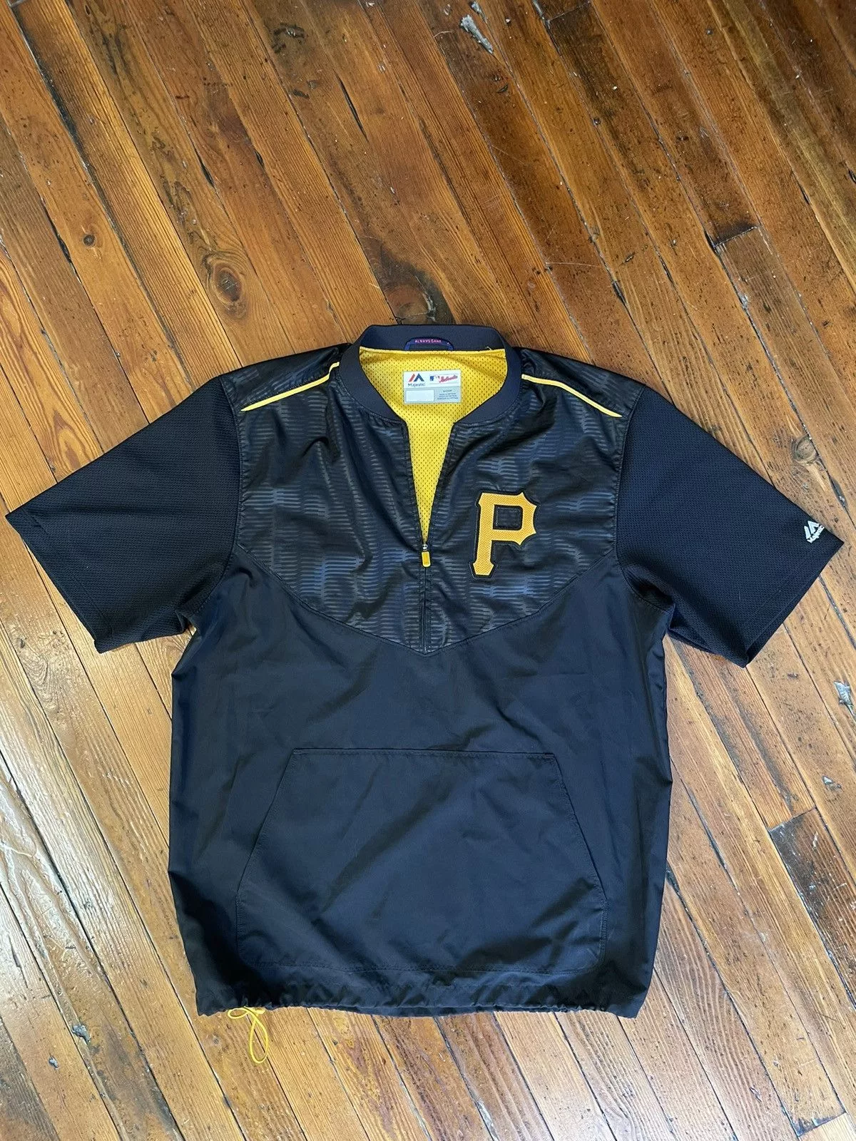 MLB Jerseys MAJESTIC MLB COOLBASE 1/4 ZIP JACKET BLACK MENS SMALL