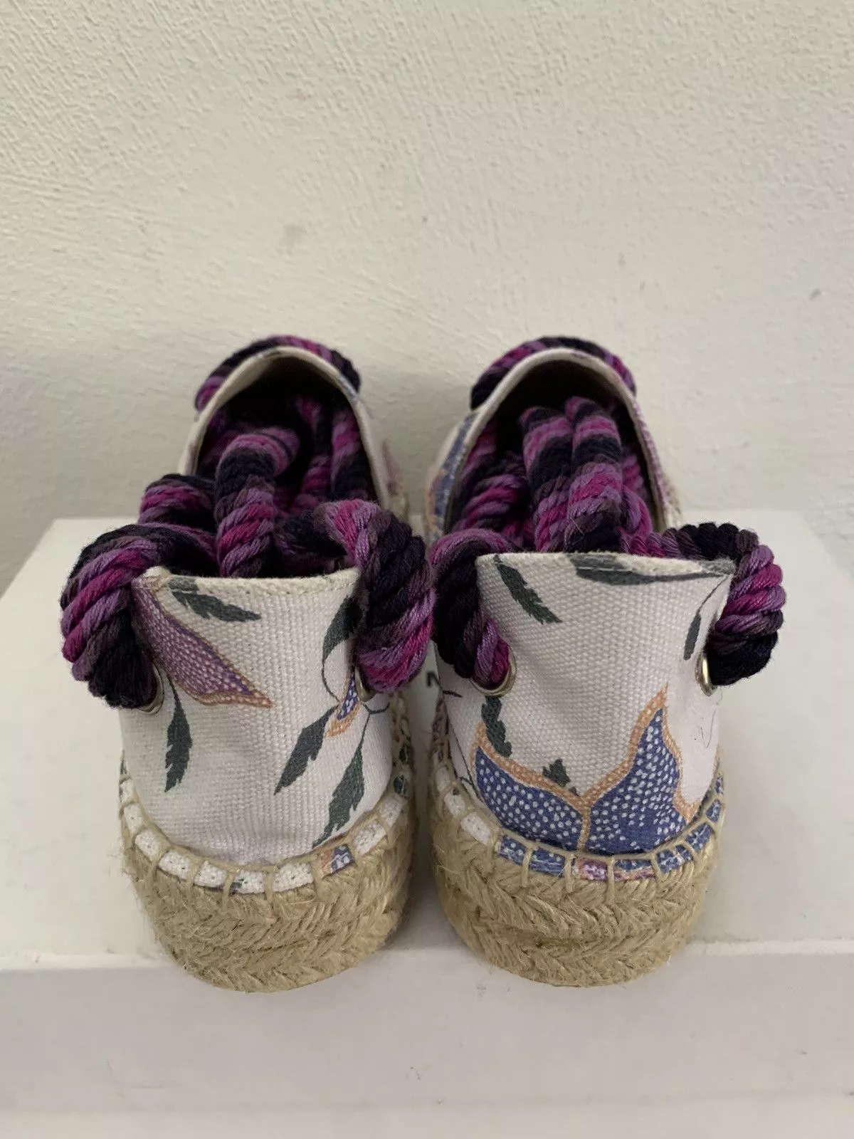 Isabel Marant Sandals Isabel Marant Laced Espadrillas White