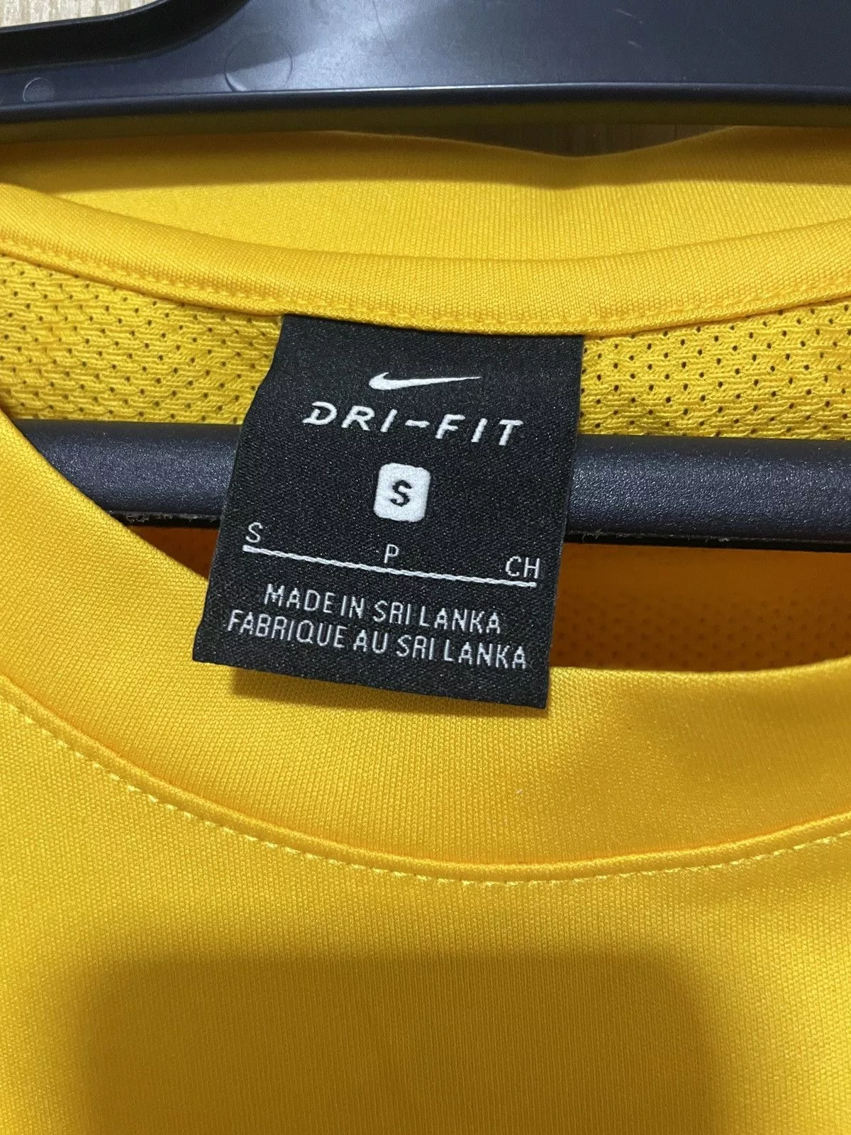 Nike Jerseys T-Shirt - Nike Yellow
