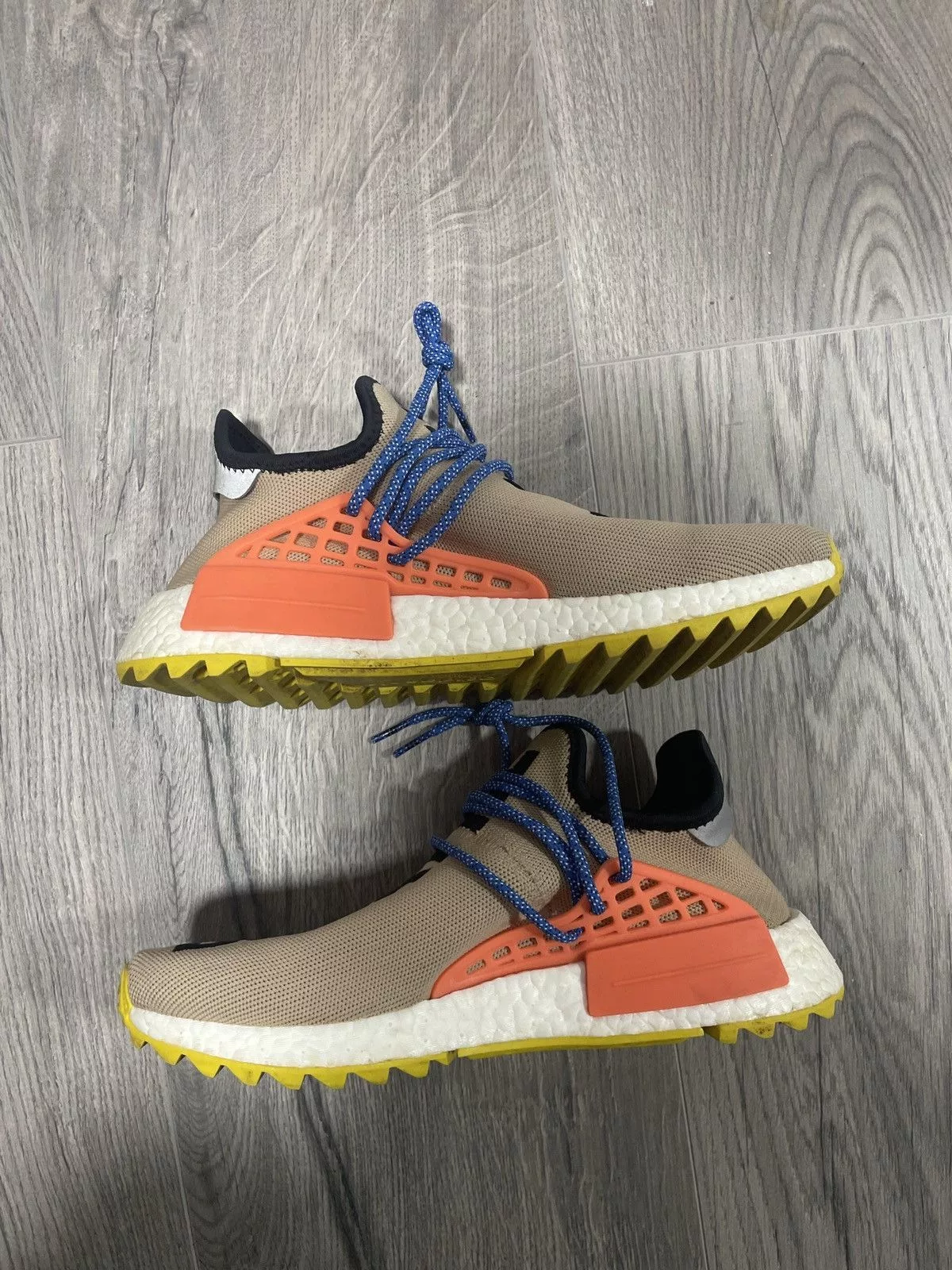 Pharrell Low Top Sneakers Pharrell x NMD Trail Human Race 2017 Multi