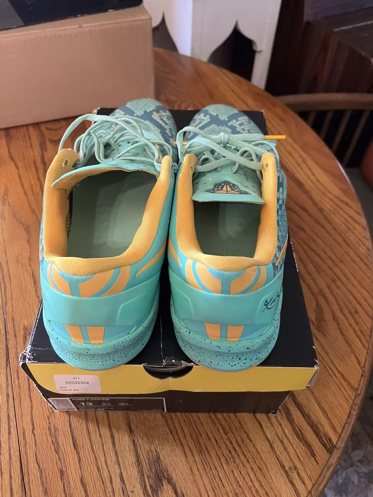 Nike Low Top Sneakers Nike Kobe 8 Green Glow