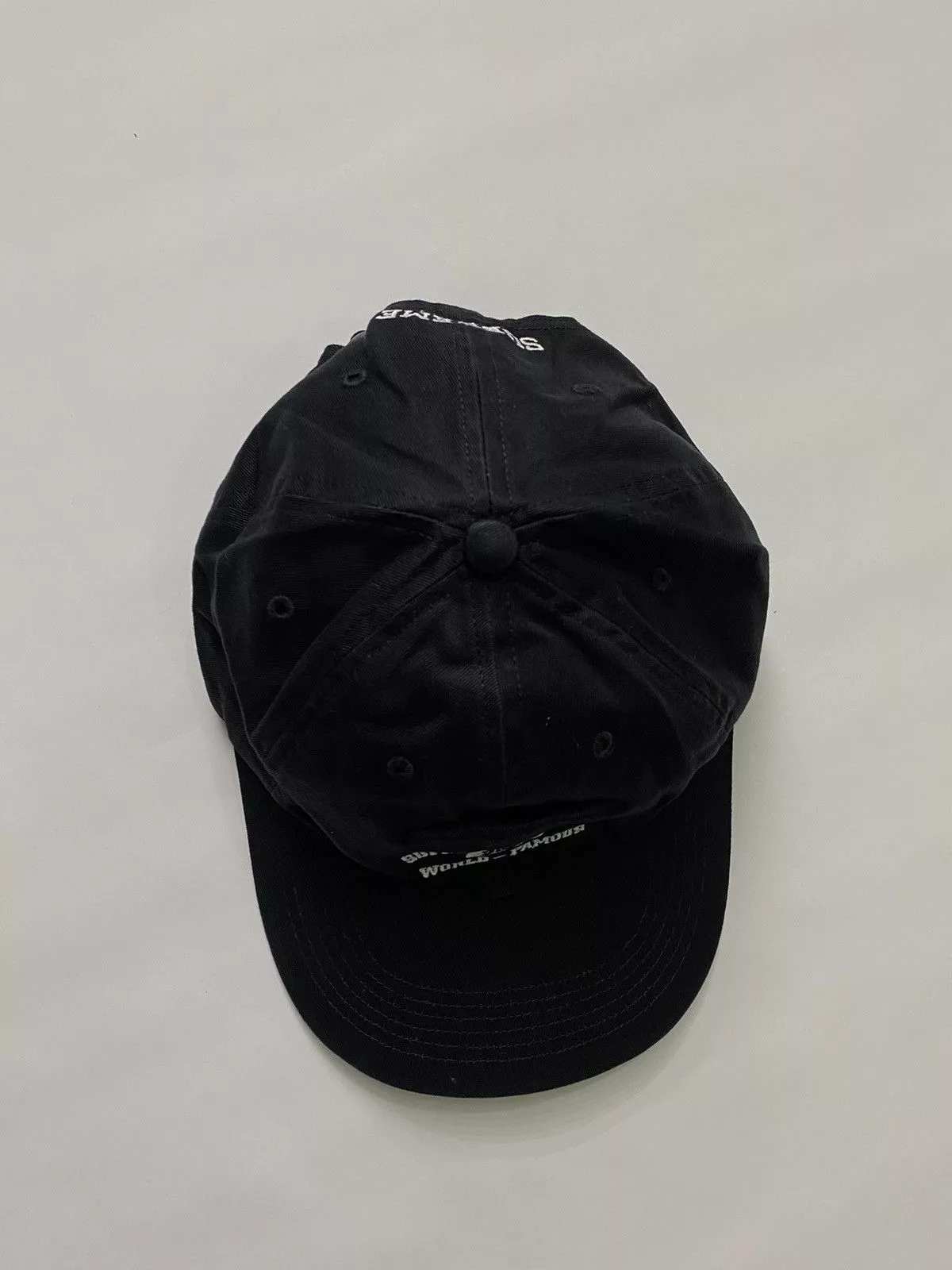 Supreme Hats SUPREME 6 PANEL HAT. White