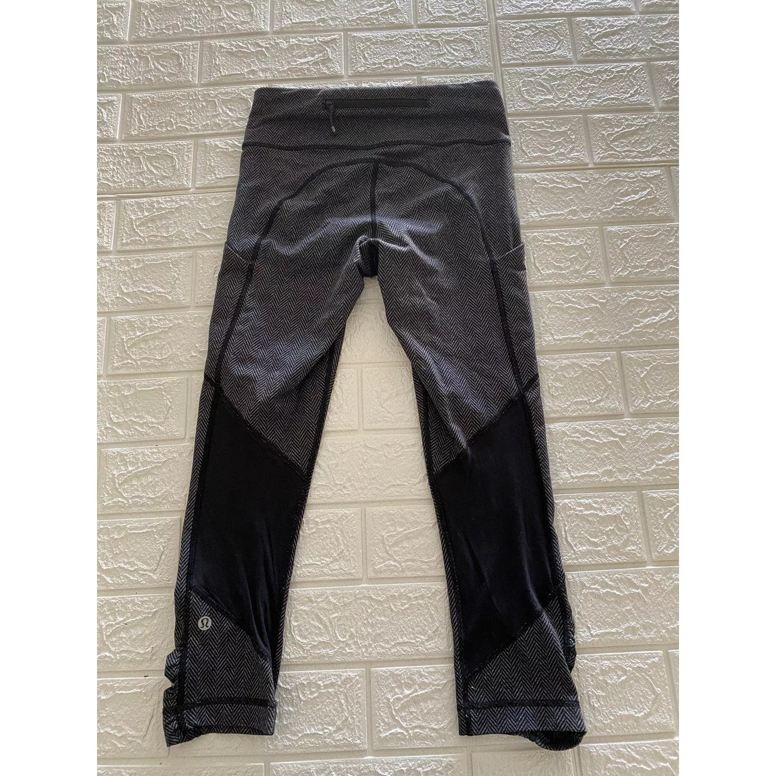 lululemon leggings size 4 Black