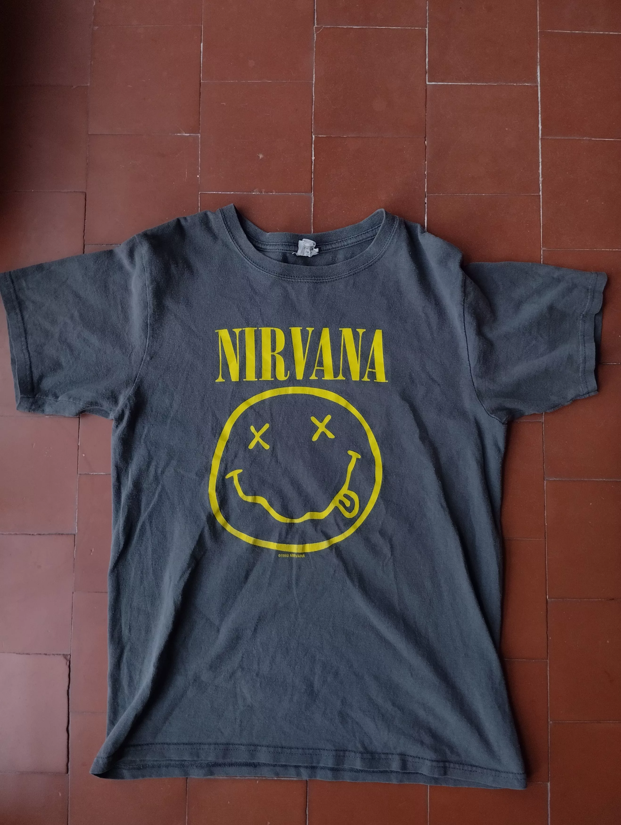 Anvil Short Sleeve T Shirts Anvil Nirvana smiley T shirt Gray