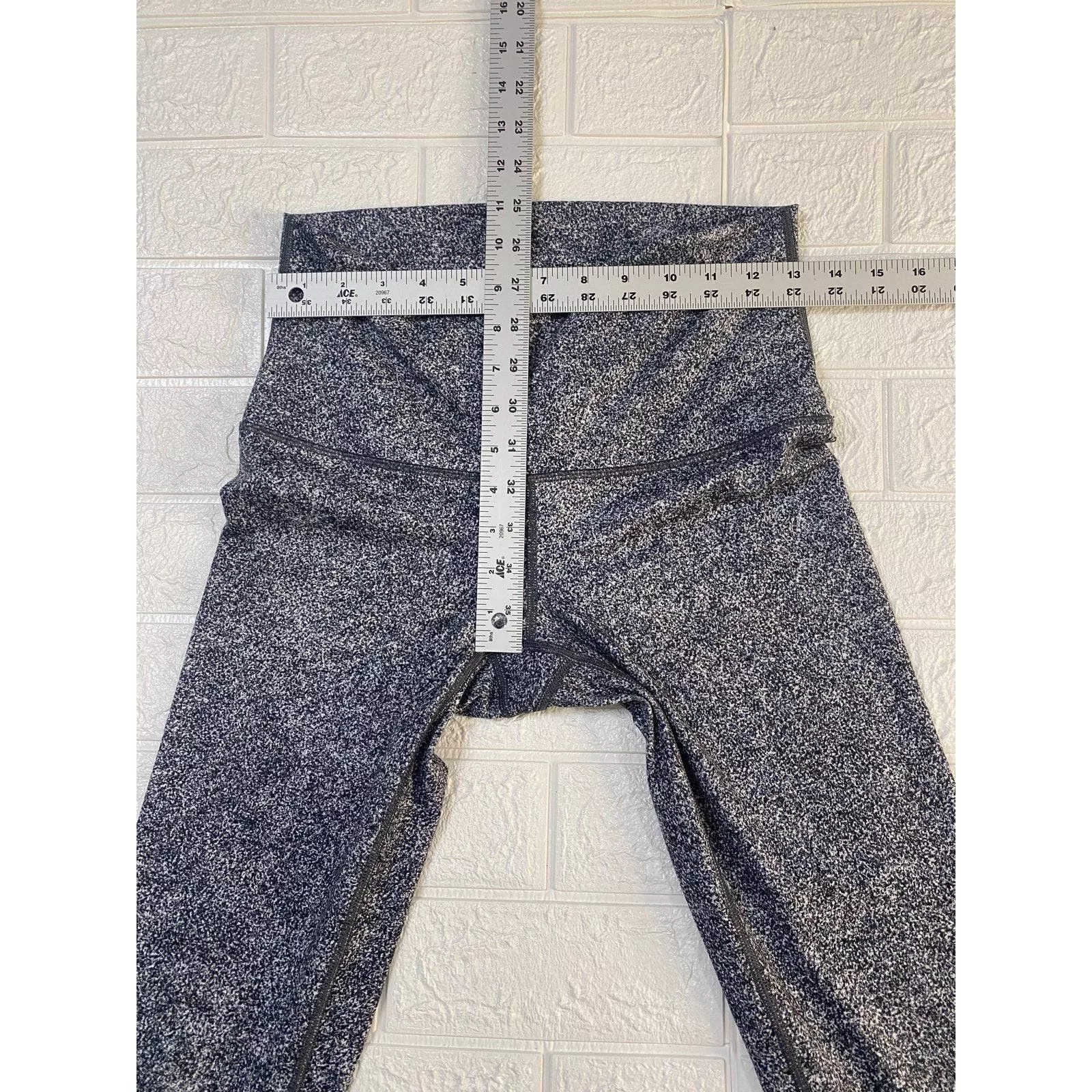 lululemon leggings size 10 Gray