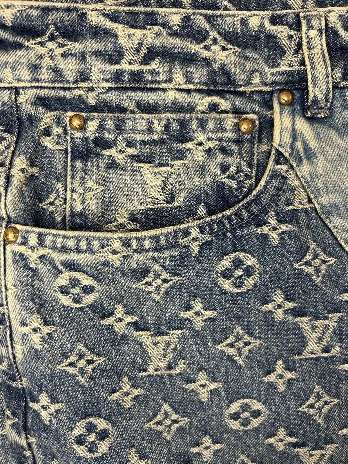 Louis Vuitton Denim Louis Vuitton × Nigo LOUIS VUITTON X NIGO MONOGRAM PATCHWORK DENIM JEANS Blue