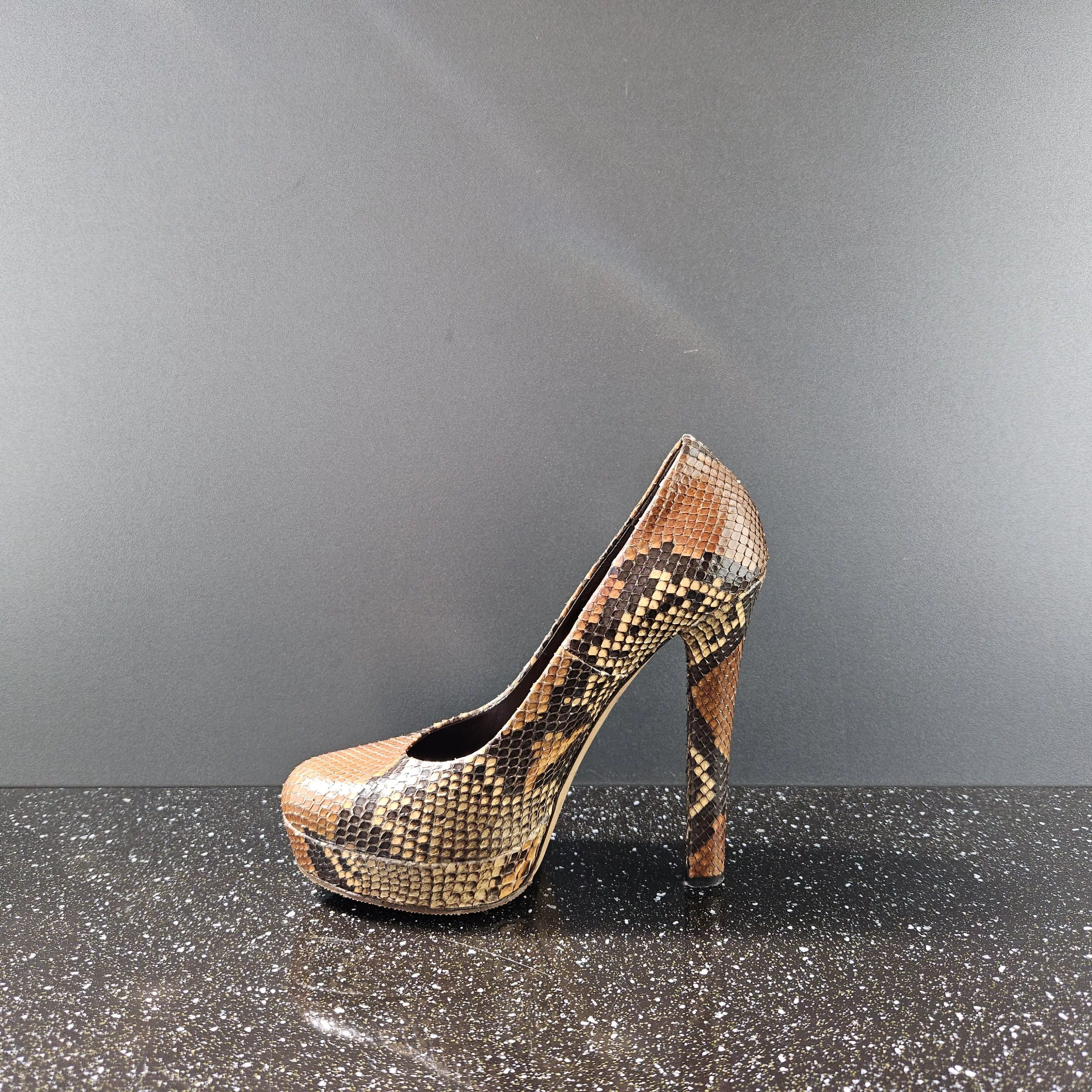 Gucci Heels Gucci Python Heels Sz 38 Gray