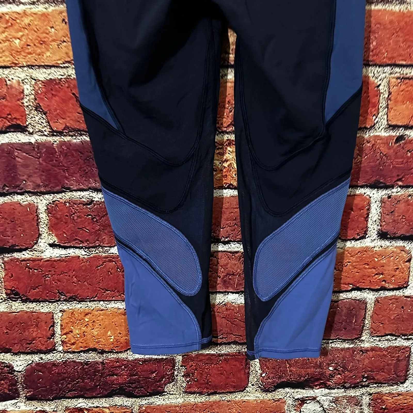 lululemon leggings size 4 Blue