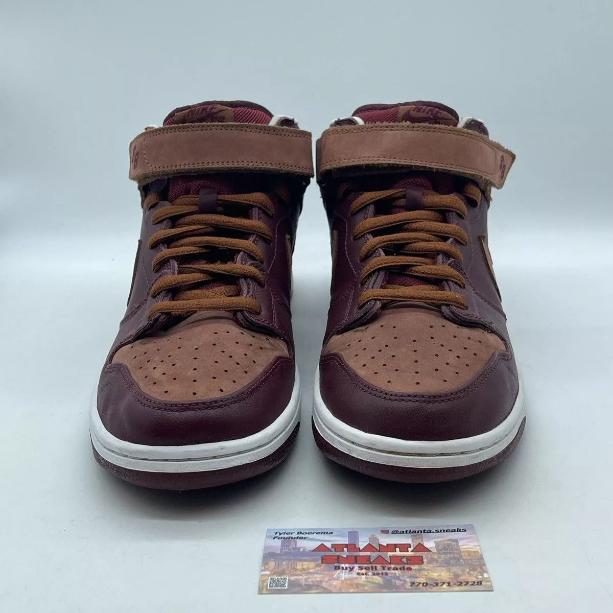 Nike Hi Top Sneakers Nike Dunk mid pro SB Red