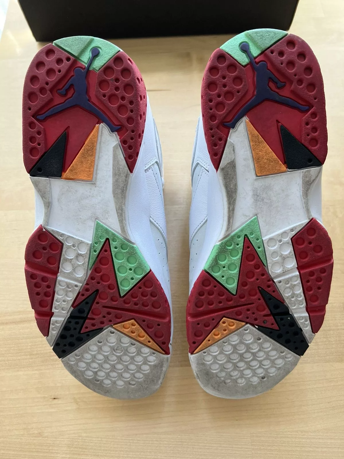 Nike Hi Top Sneakers Nike Hare Jordan White
