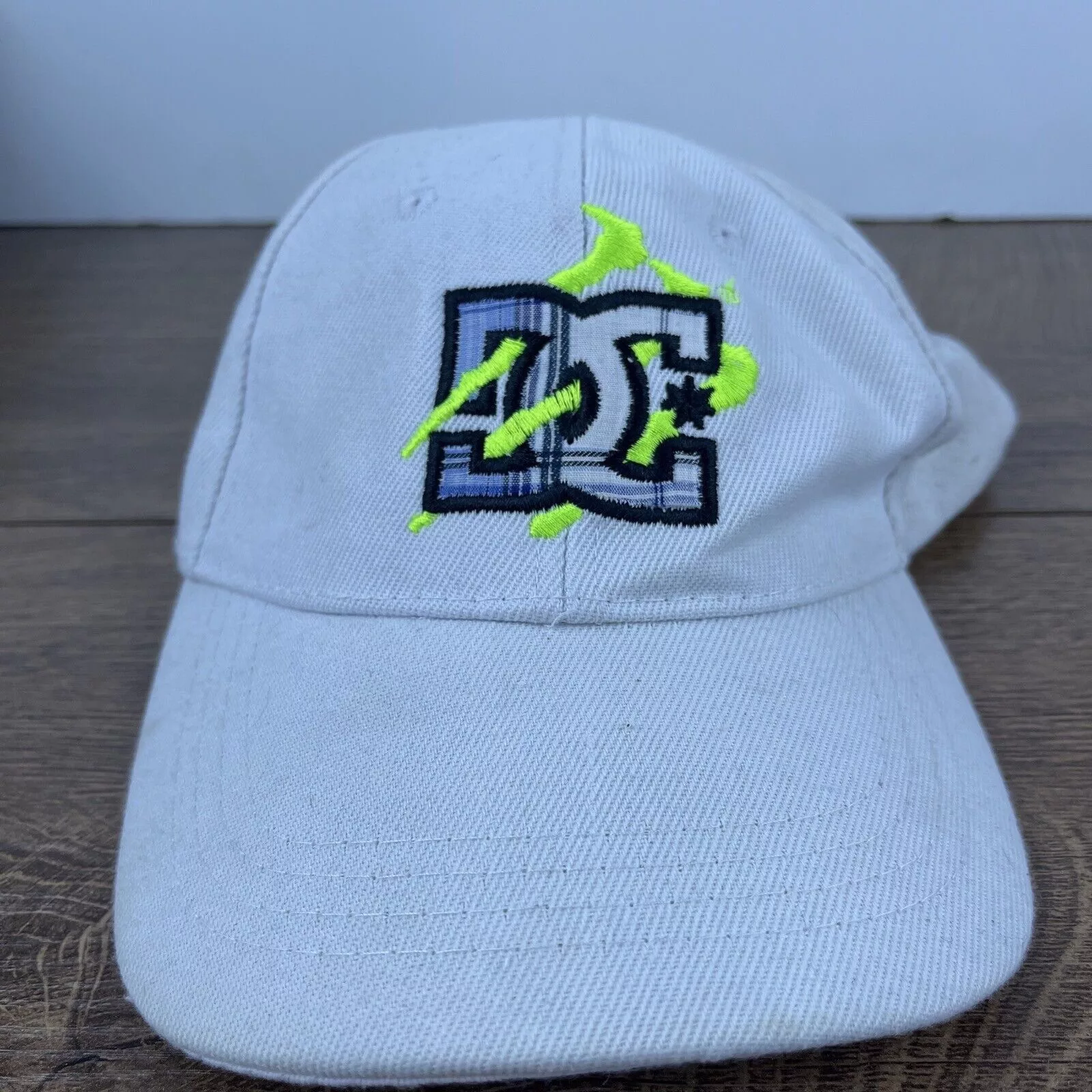 DC Comics Hats DC Hat DC Comics White Hat Adjustable Adult Size Hat White C